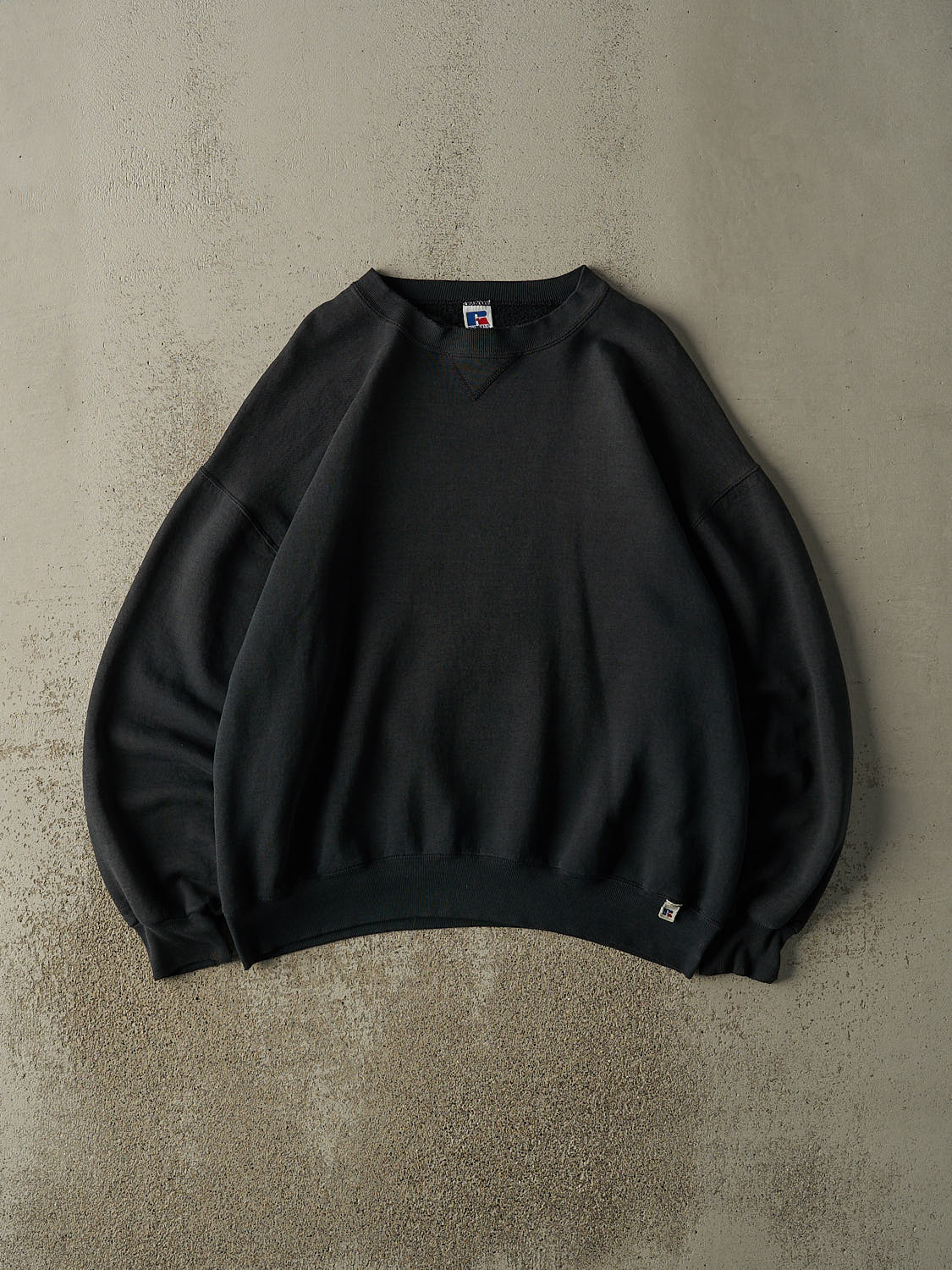 Vintage 90s Faded Black Russell Athletic Blank Crewneck (XL