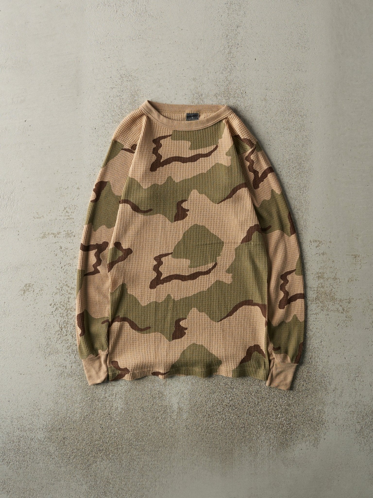 Vintage 90s Desert Camo Waffle Knit Thermal Long Sleeve (XS)  Rebalance  Vintage