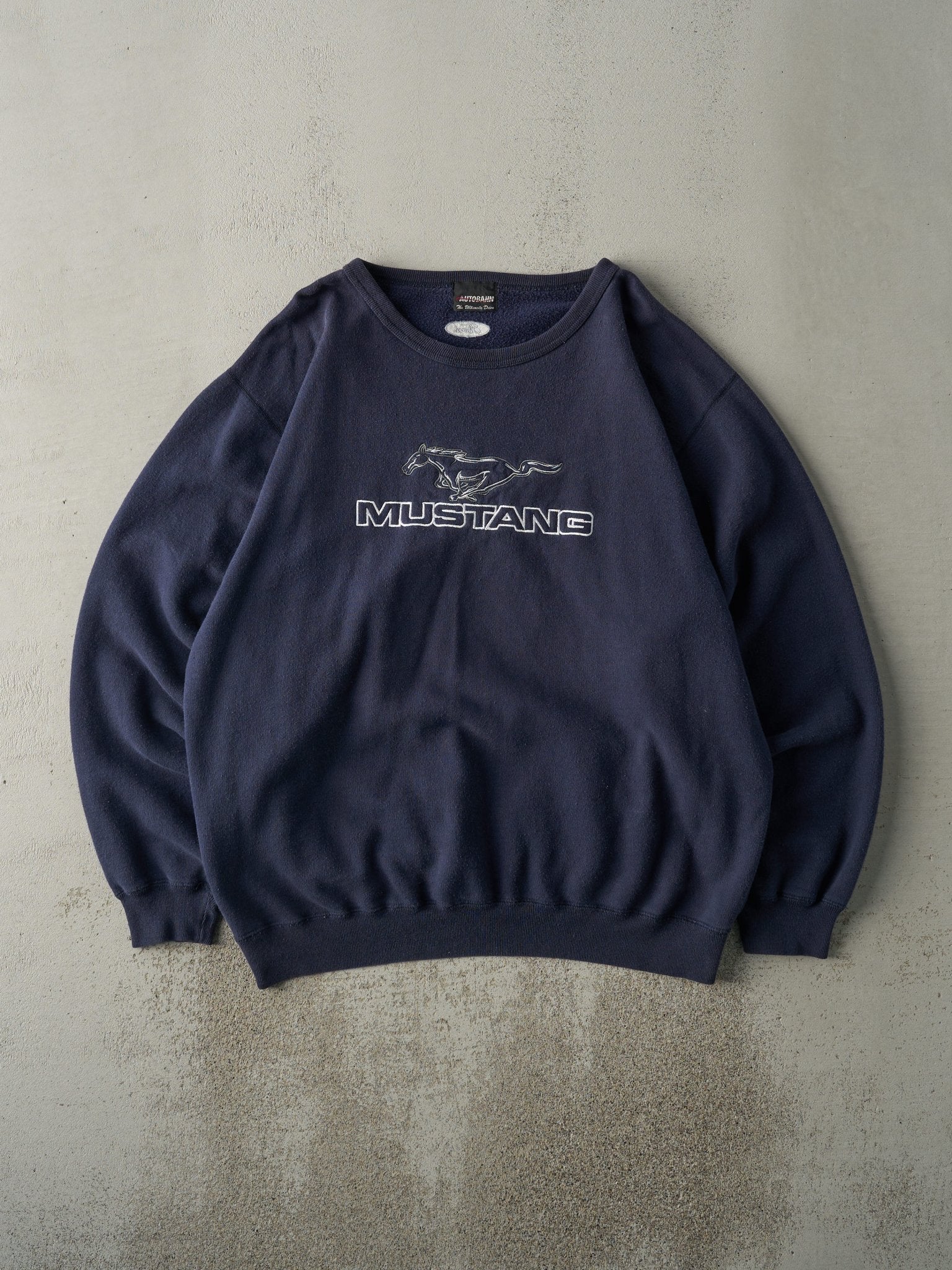 Vintage Y2K Navy Blue Embroidered Ford Mustang Crewneck (XL/XXL