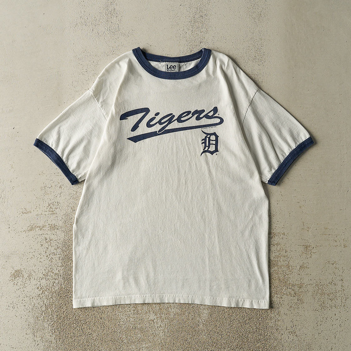 FITTED TEES