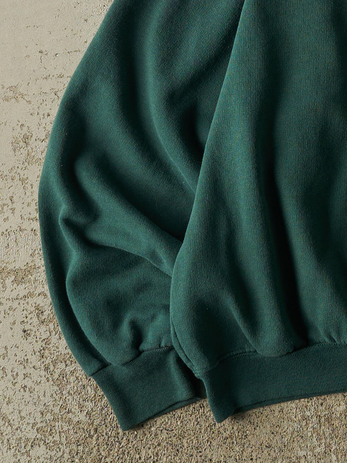 Vintage 90s Green Paris France Embroidered Crewneck (XS/S)
