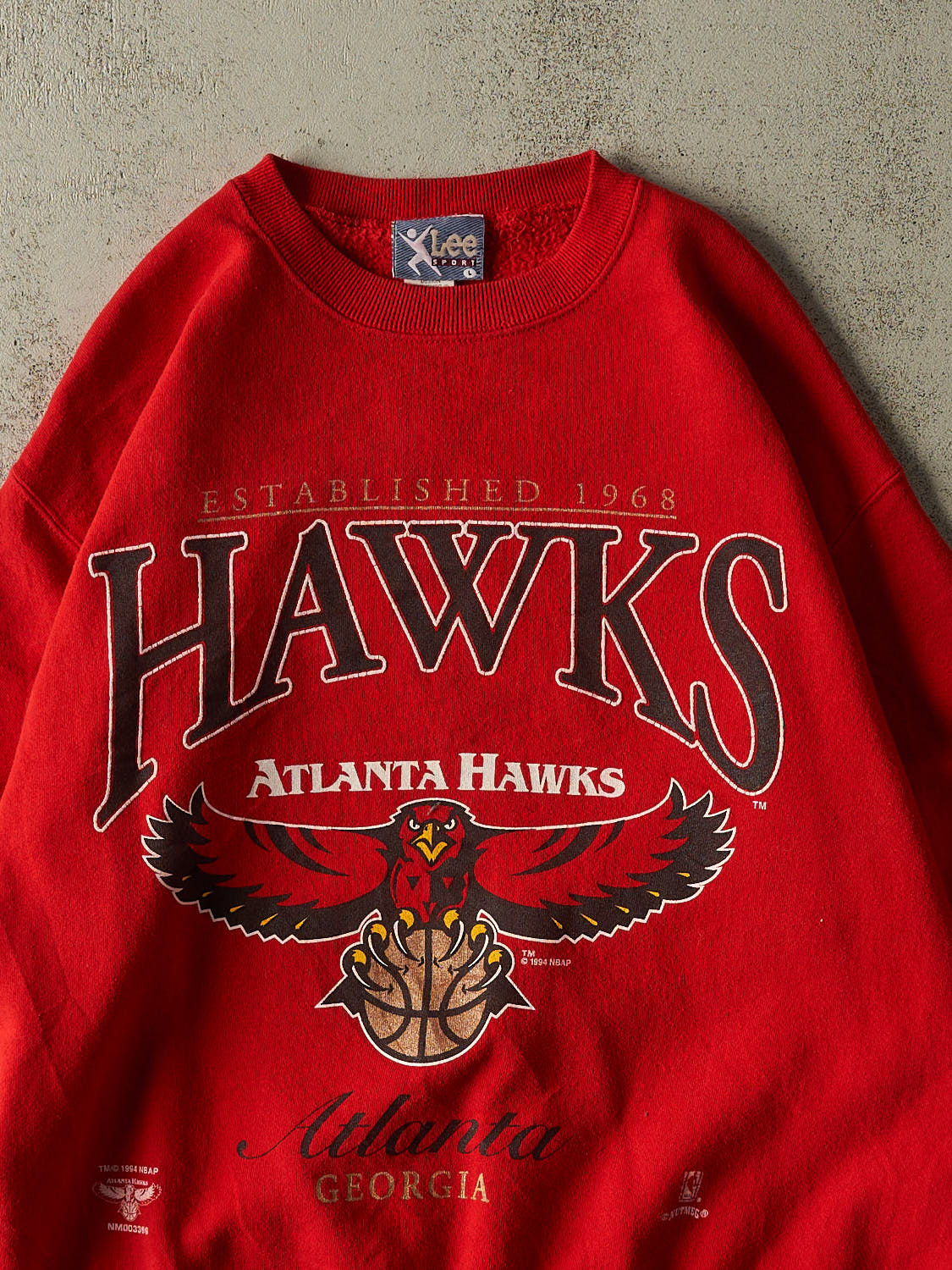 Vintage 94' Red Atlanta Hawks Crewneck (L)