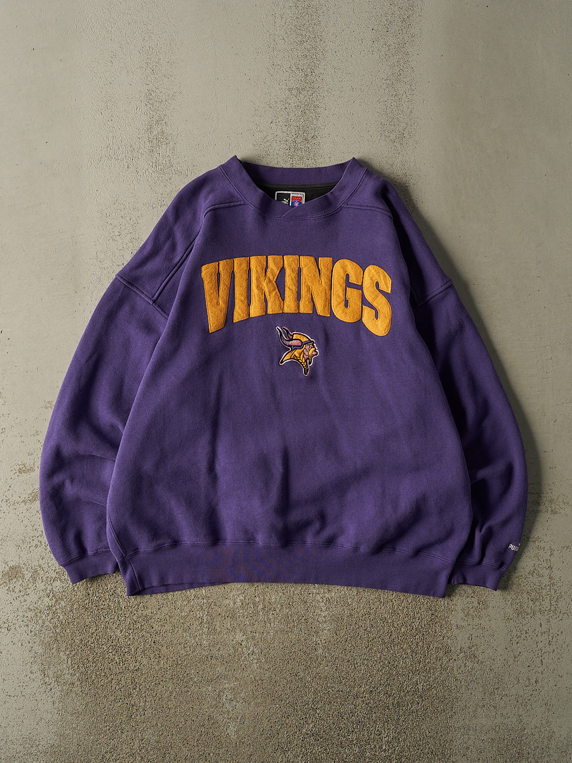 Vintage Y2K Purple Minnesota Vikings Embroidered Crewneck (XXL/XXXL)