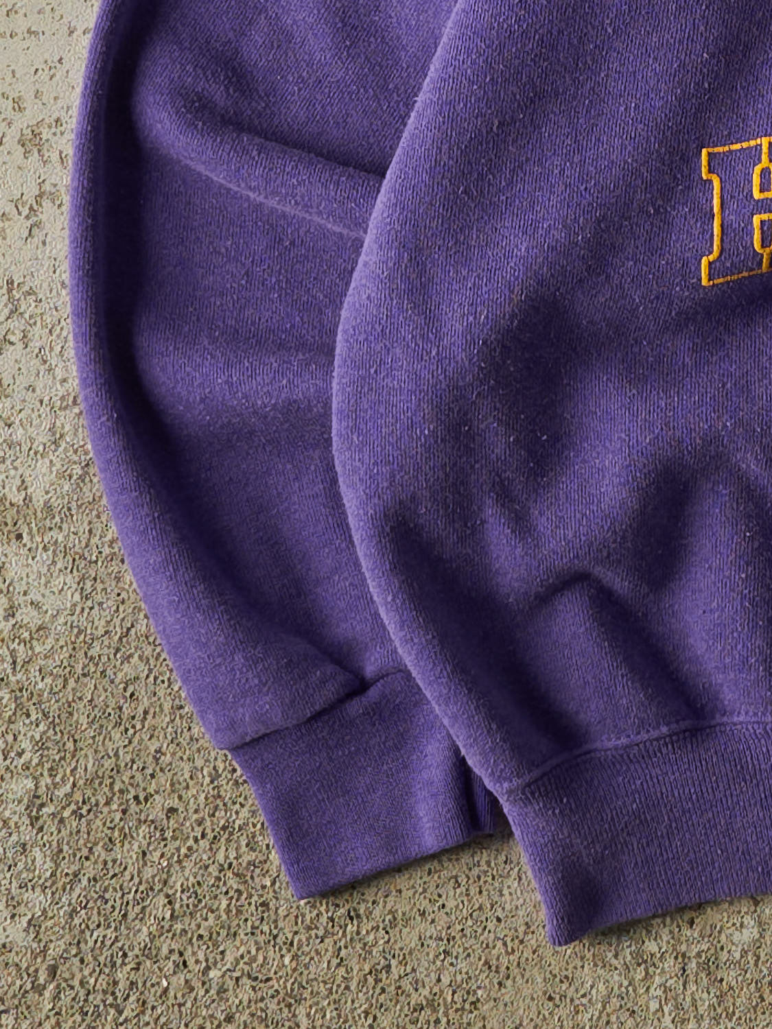 Vintage 83' Purple University of Washington Huskies Crewneck (XXS)