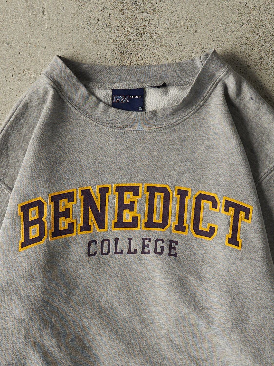 Vintage 90s Grey Benedict College Crewneck (M)