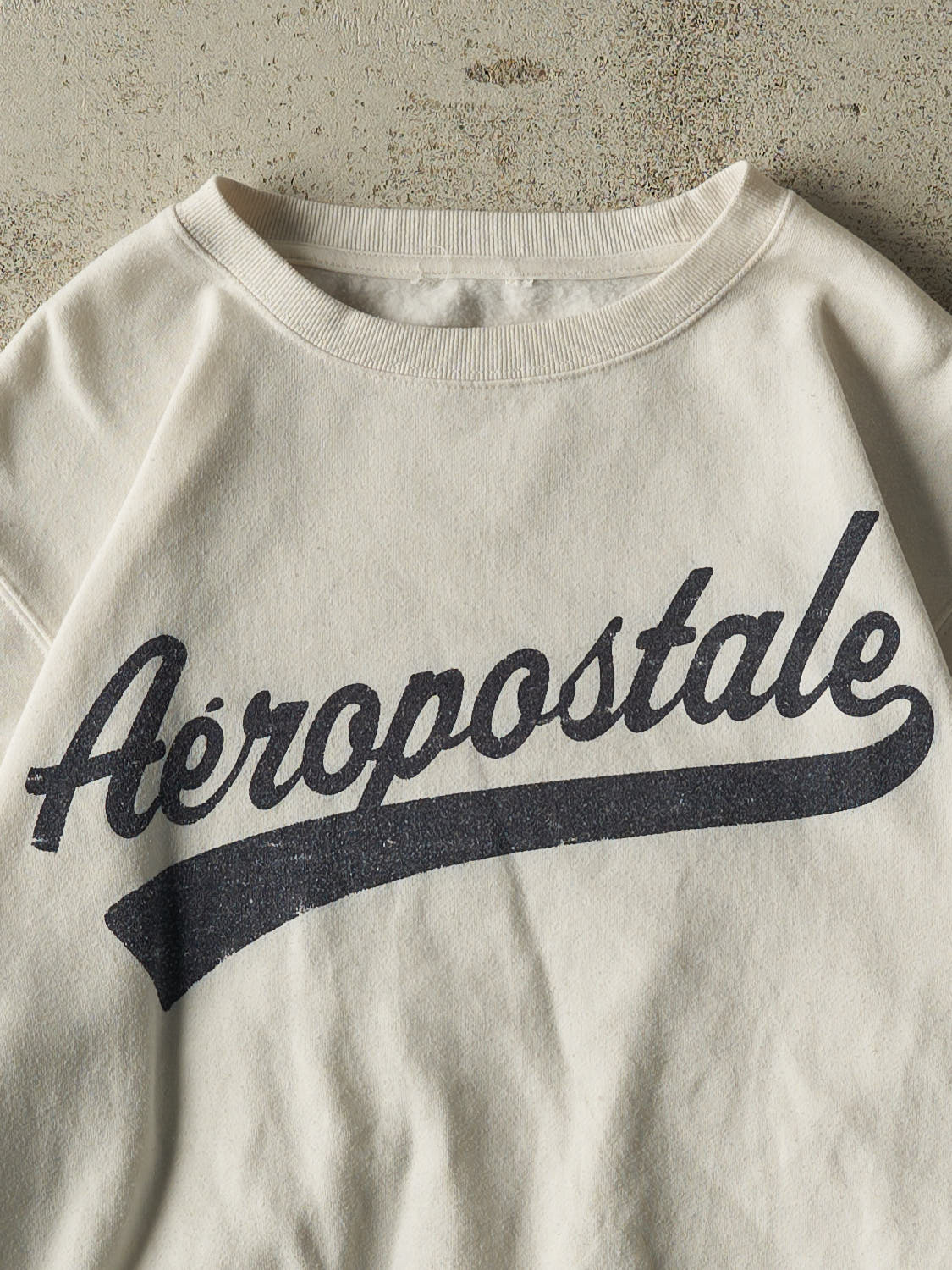 Vintage Y2K Beige Aeropostale Crewneck (M)