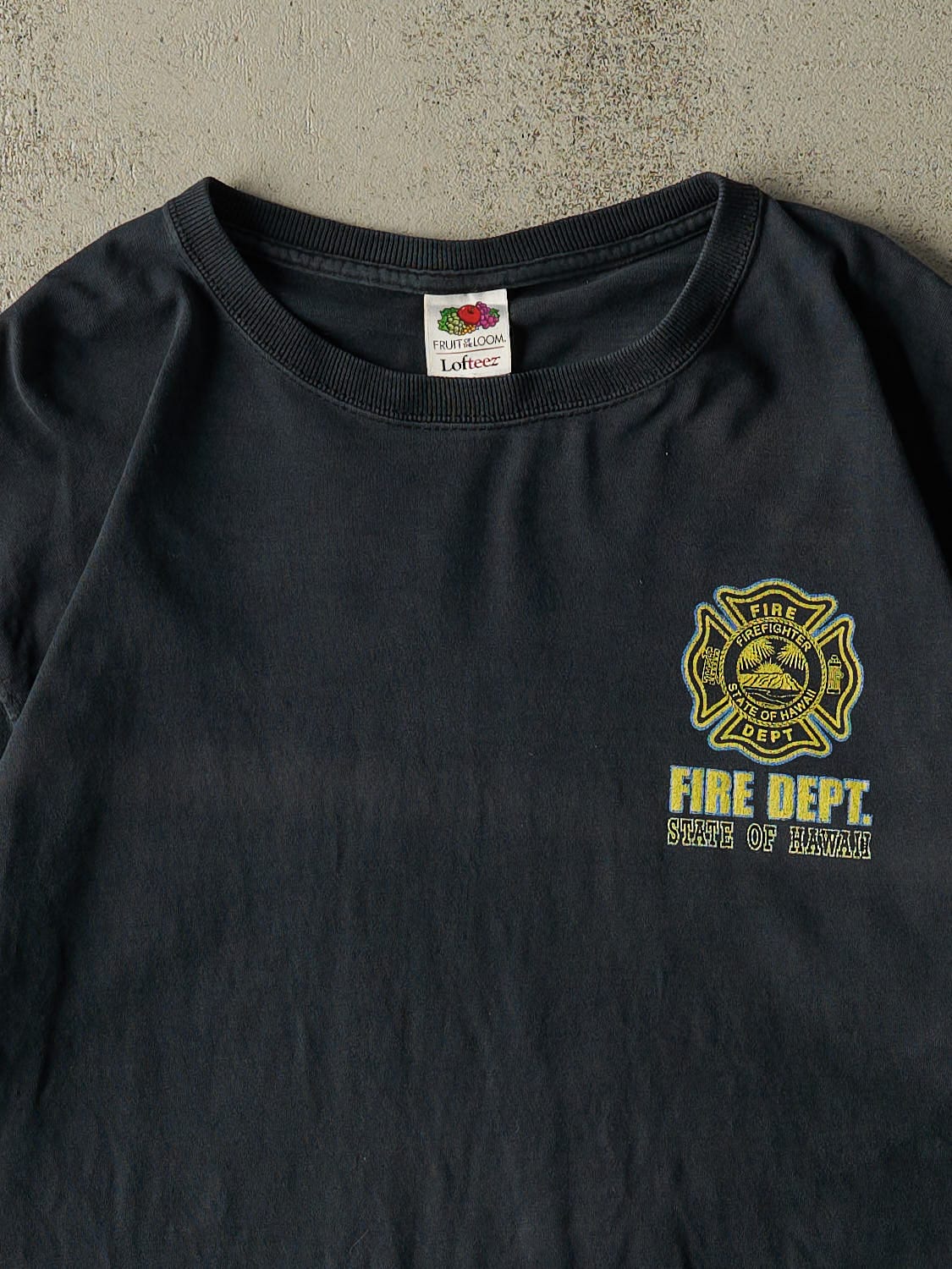 Vintage 00' Faded Black Hawaii Fire Dept Tee (L/XL)