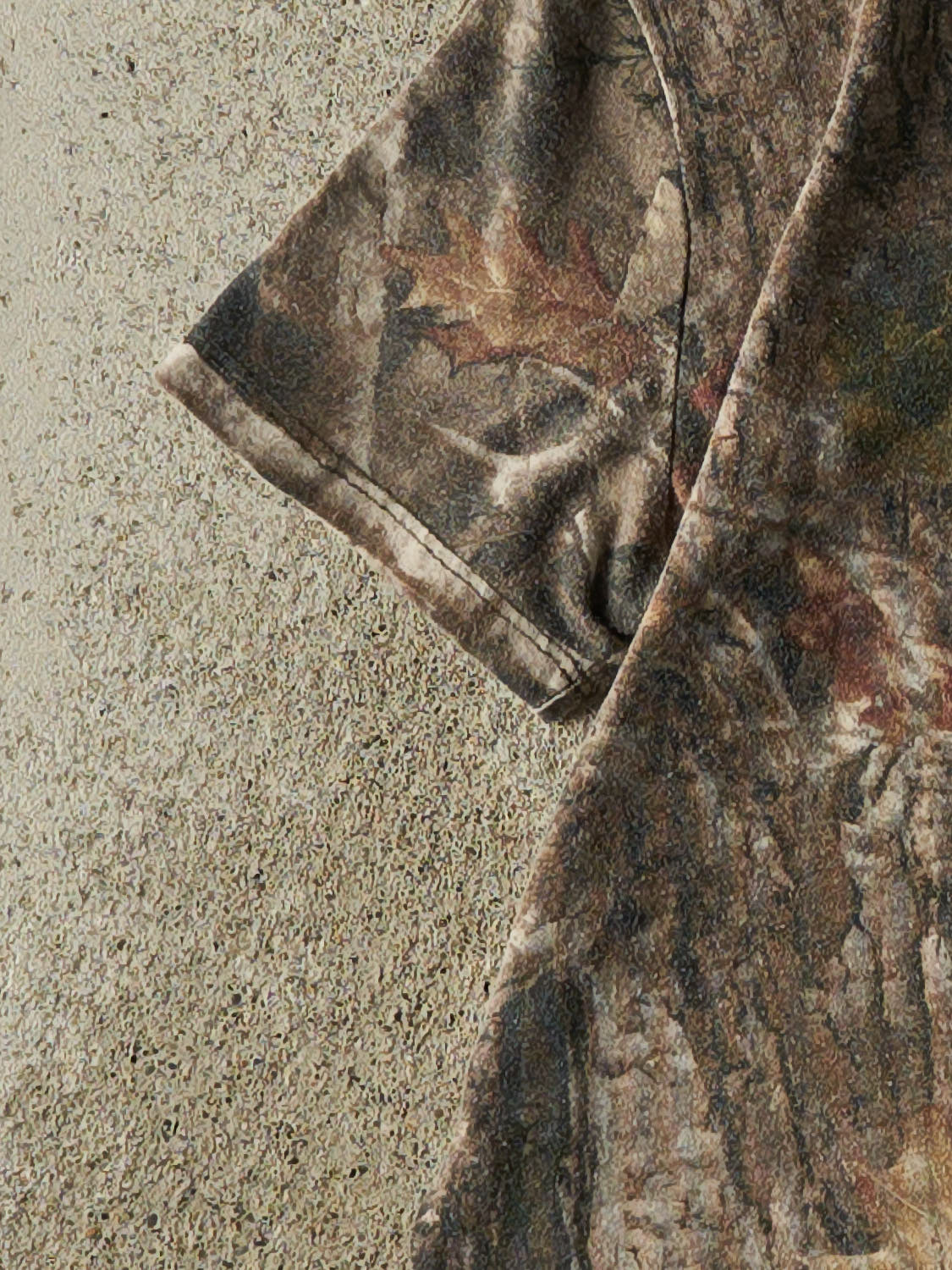 Vintage Y2K Camo Realtree Baby Tee (XXS)