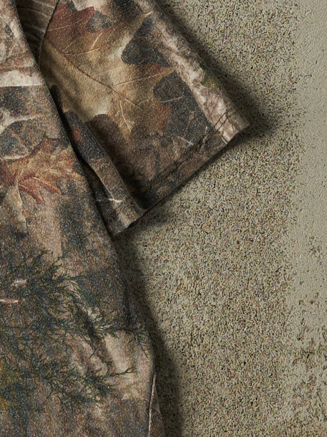 Vintage Y2K Camo Realtree Baby Tee (XXS)