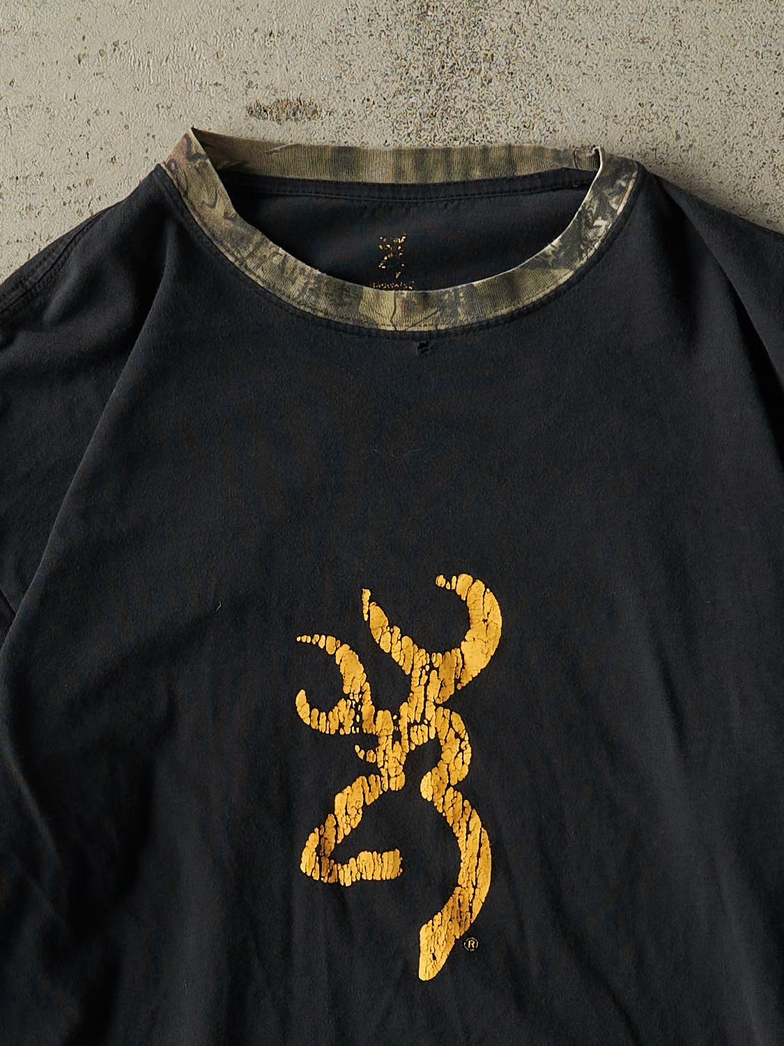 Vintage Y2K Black Browning  x Mossy Oak Camo Long Sleeve (S/M)
