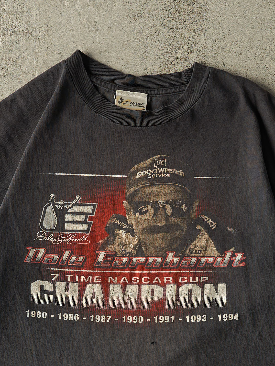 Vintage 94' Sun Faded Black Dale Earnhardt 7x Nascar Champion Tee (L)
