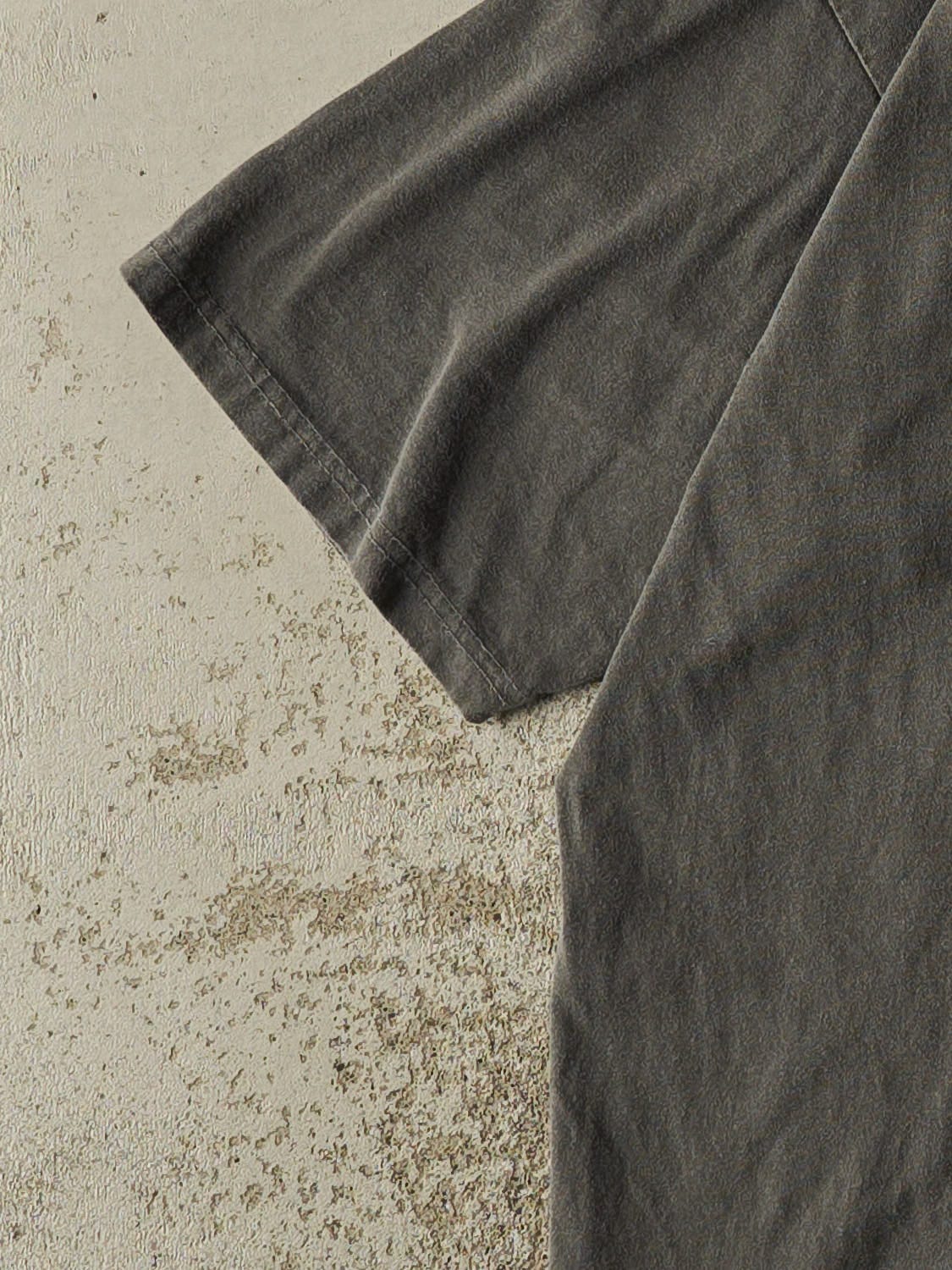 Vintage Y2K Charcoal Grey Whistler Canada Tee (M/L)
