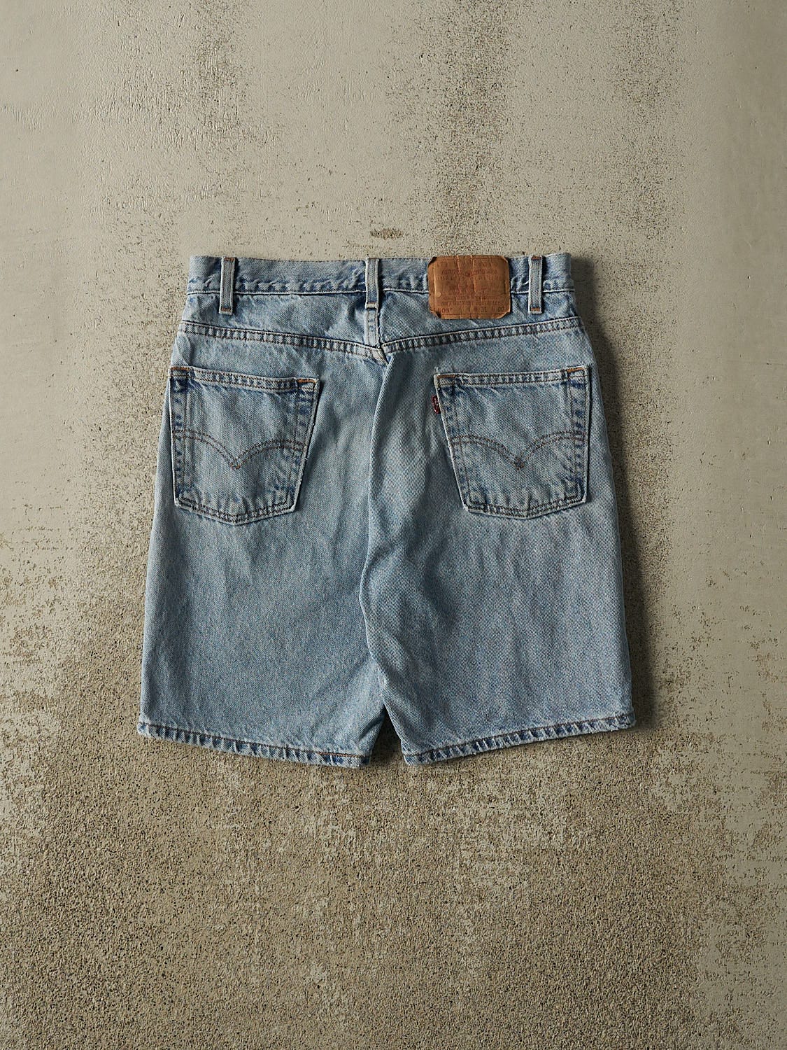 Vintage 90s Light Wash Levi's 505 Jean Shorts (29x9)