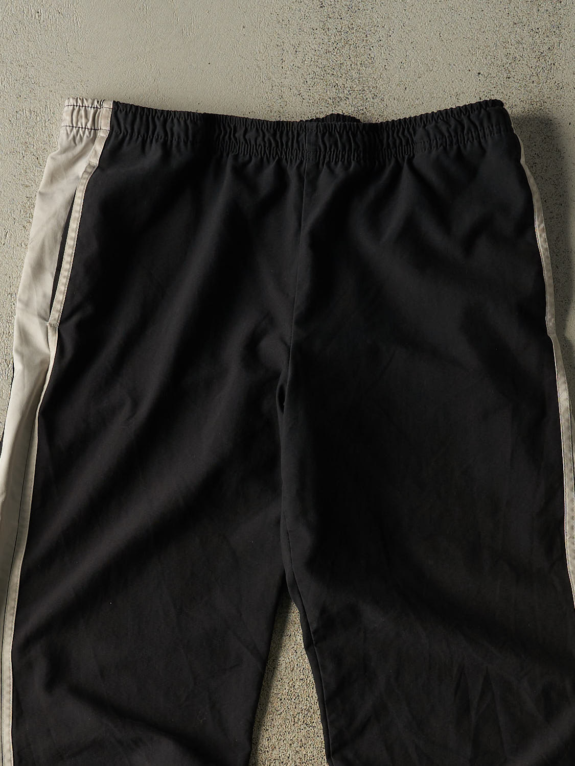 Vintage 90s Black Nike Track Pants (32x30.5)