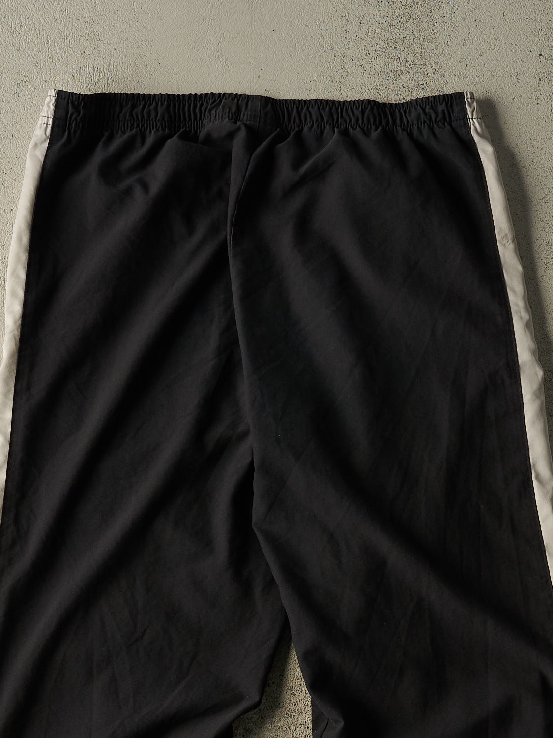 Vintage 90s Black Nike Track Pants (32x30.5)