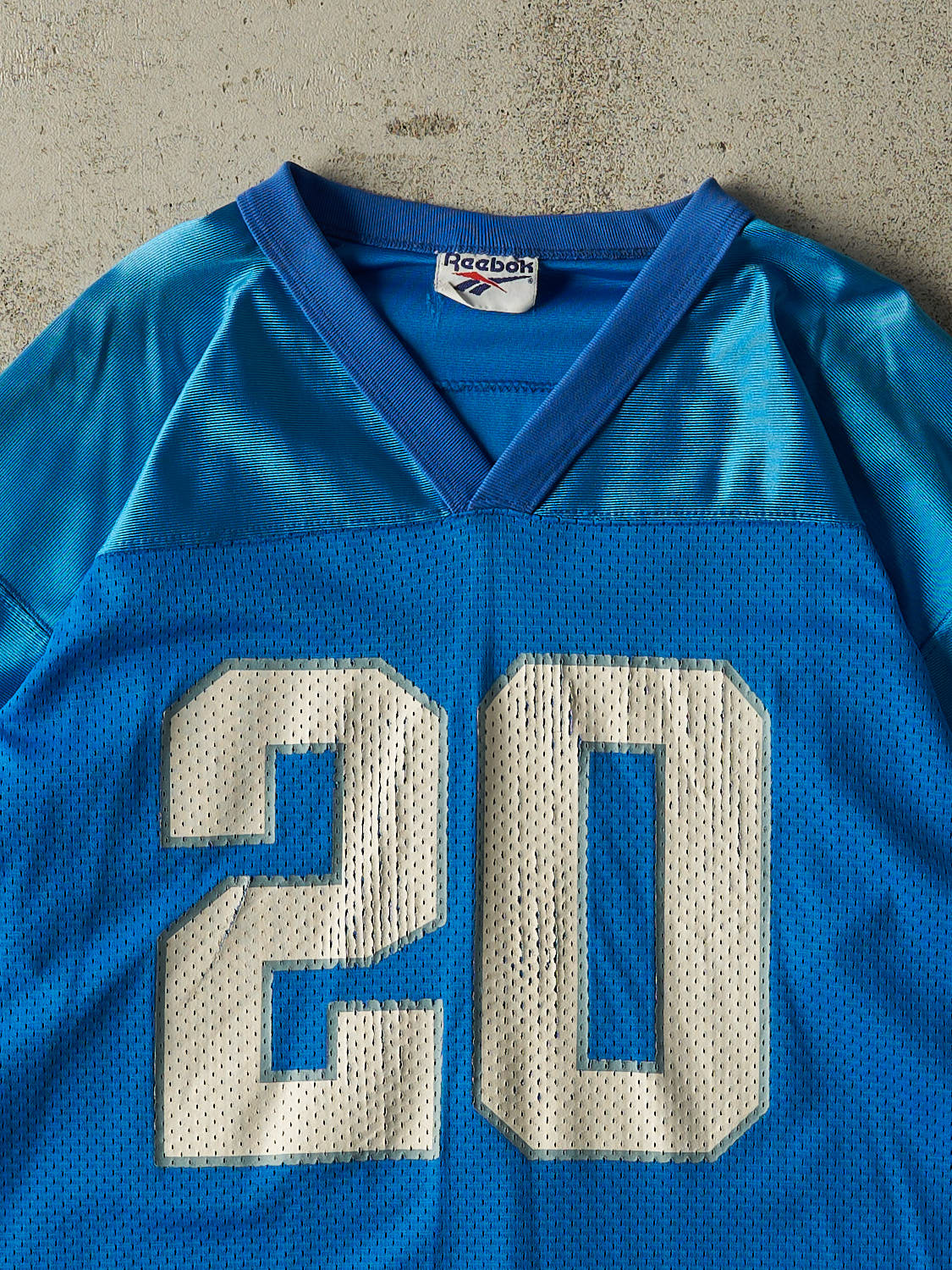 Vintage 90s Blue Detroit Lions #20 Barry Sanders Football Jersey (L/XL)