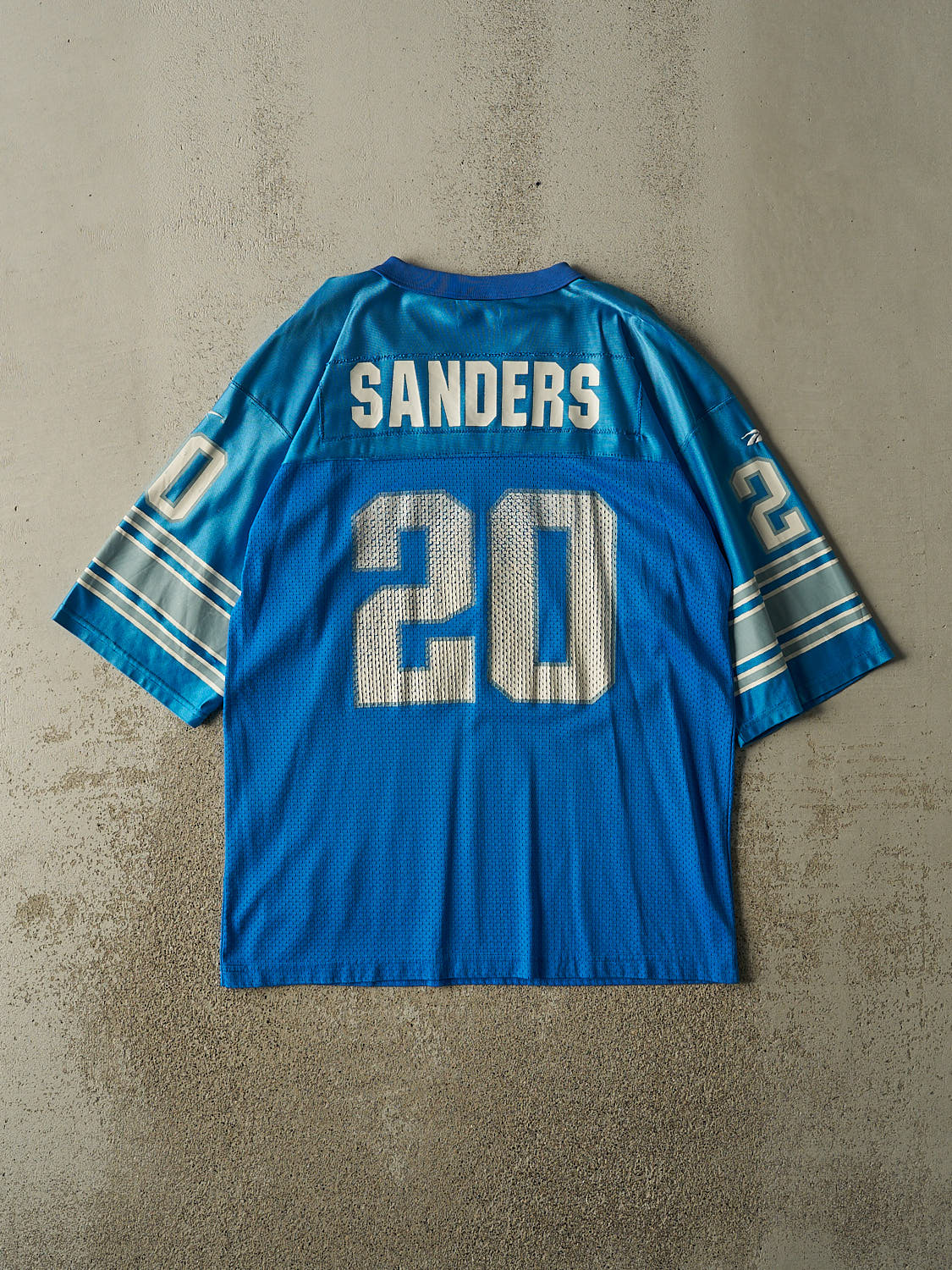 Vintage 90s Blue Detroit Lions #20 Barry Sanders Football Jersey (L/XL)