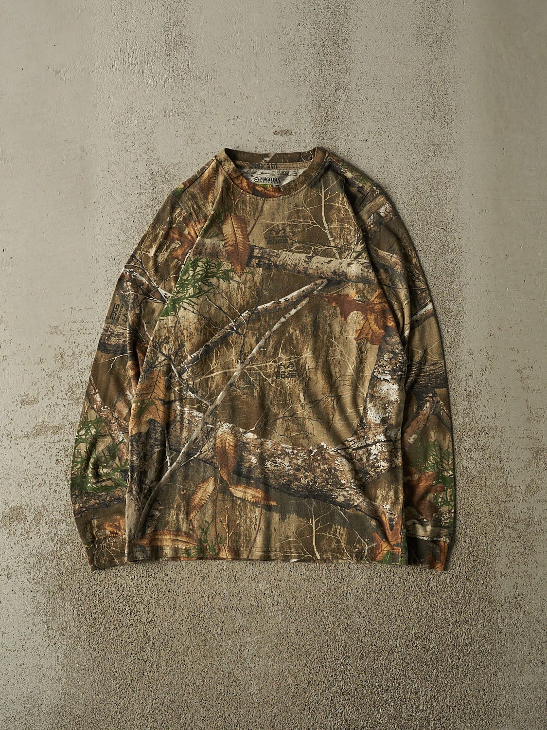 Vintage Y2K Camo Realtree Long Sleeve (S/M)