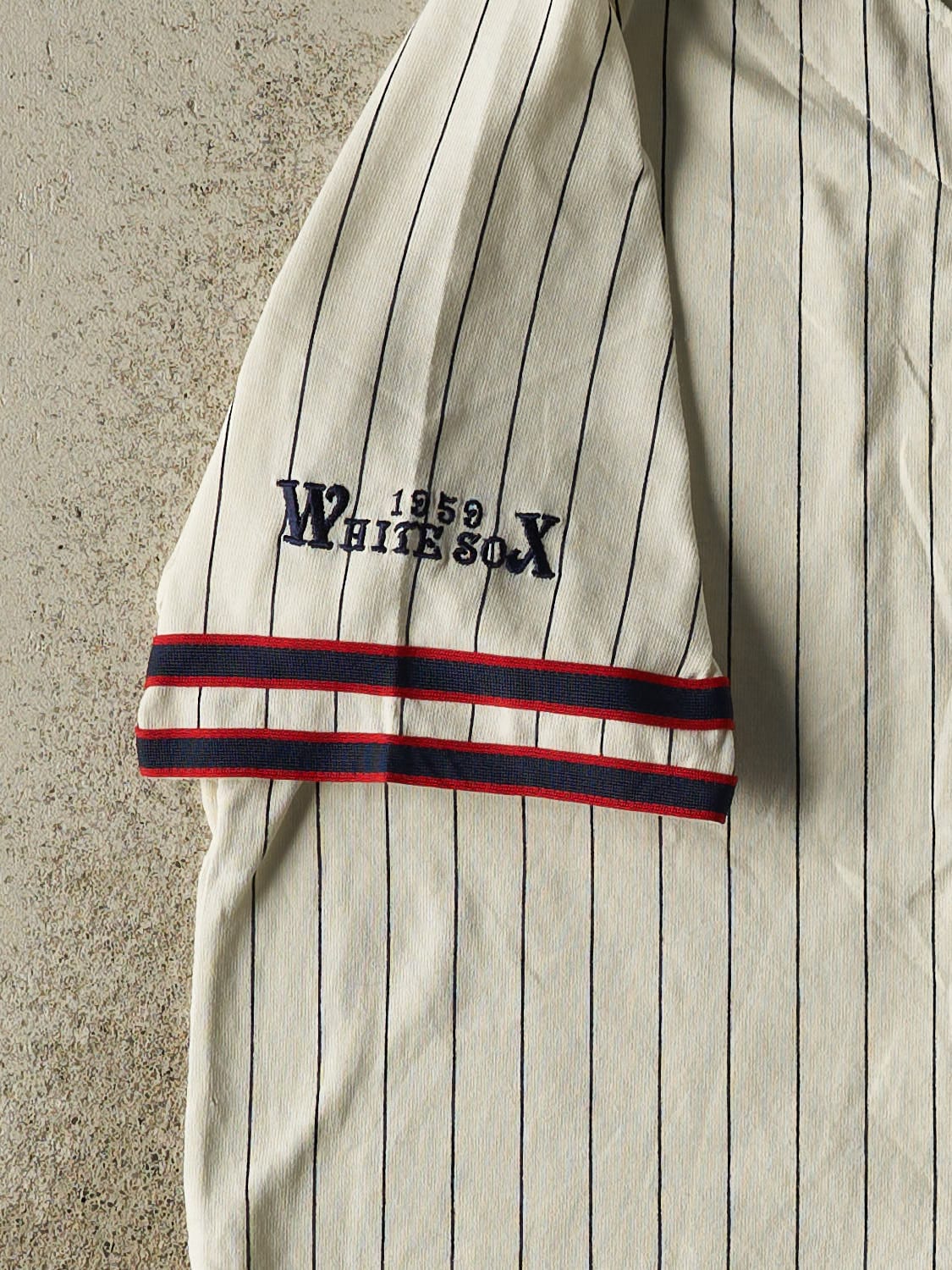 Vintage '90s RARE White Chicago White Sox '59 Collection  Baseball Jersey (L/XL)