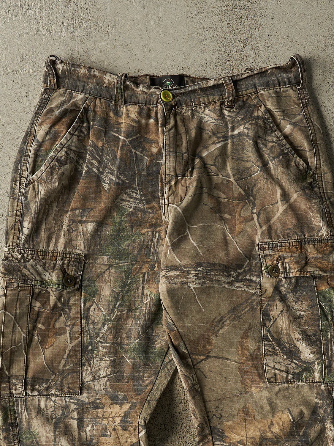 Vintage Y2K Camo Realtree Ripstop Cargo 3/4 Pant (31x21.5)