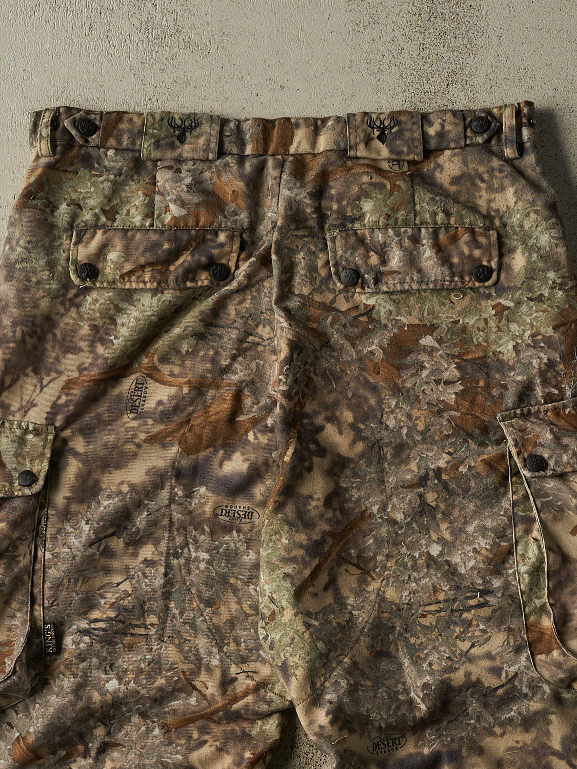 Vintage Y2K Camo Kings Desert Cargo 3/4 Pant (34x21)