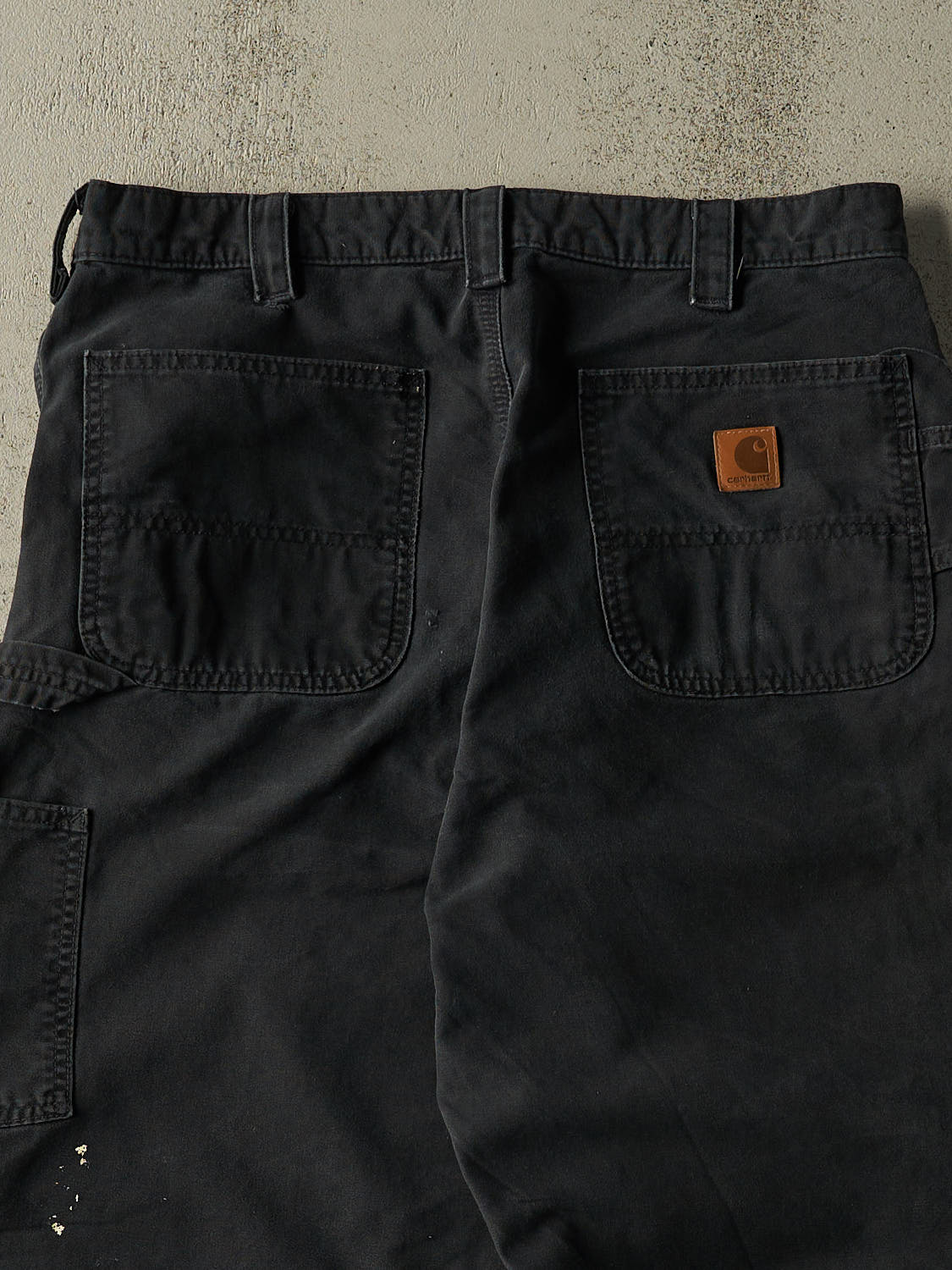 Vintage Y2K Faded Black Carhartt Lightweight Carpenter 3/4 Pant (35x24.5)