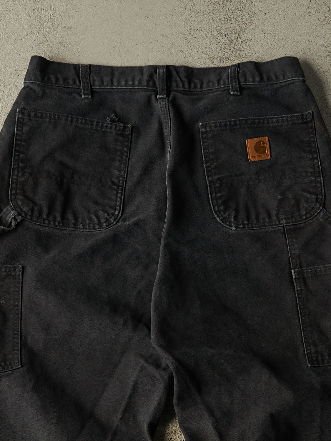 Vintage 90s Faded Black Carhartt Carpenter 3/4 Pant (32x20)