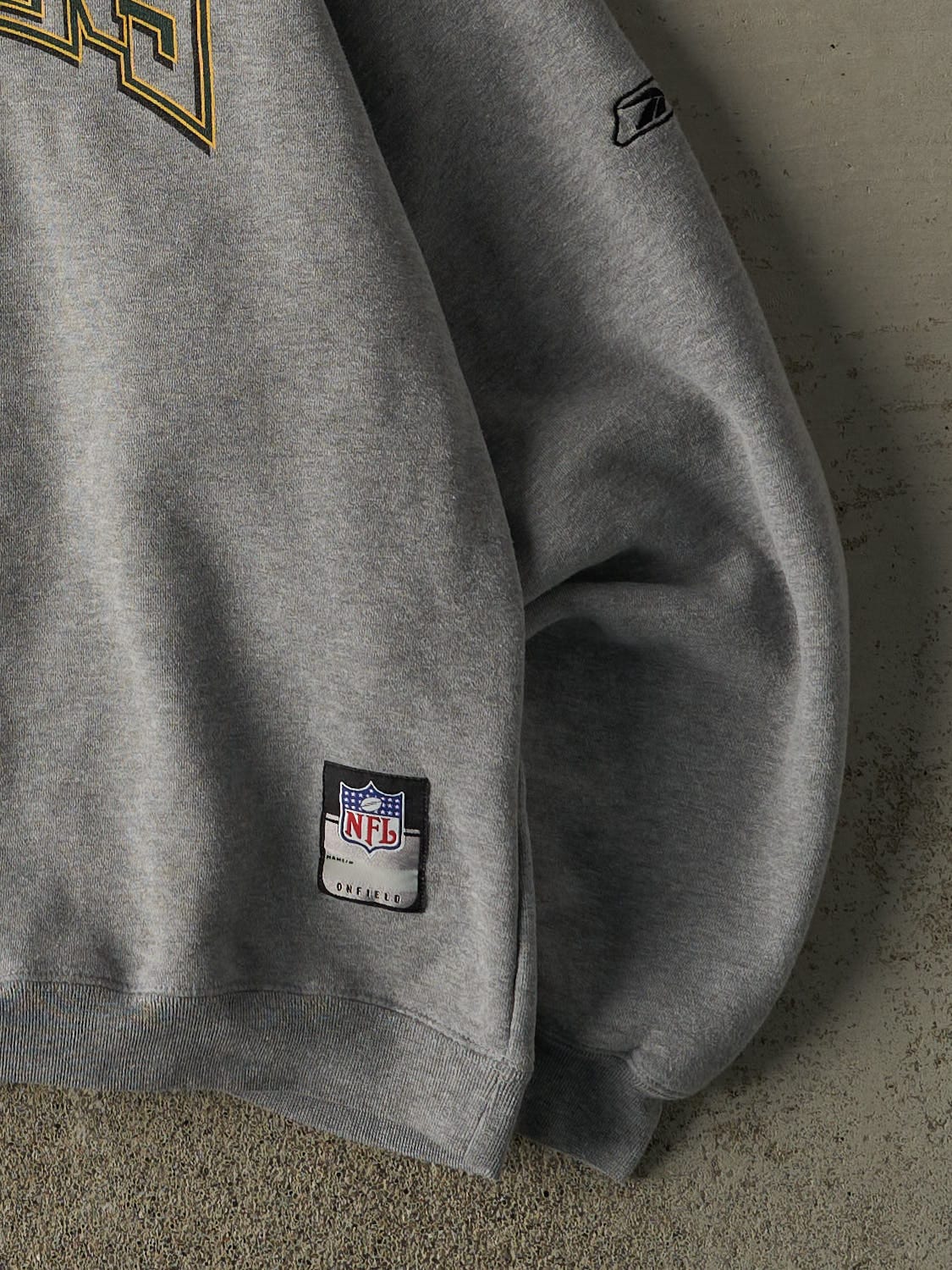 Vintage 04' Grey Green Bay Packers NFC Champions Crewneck (XL)