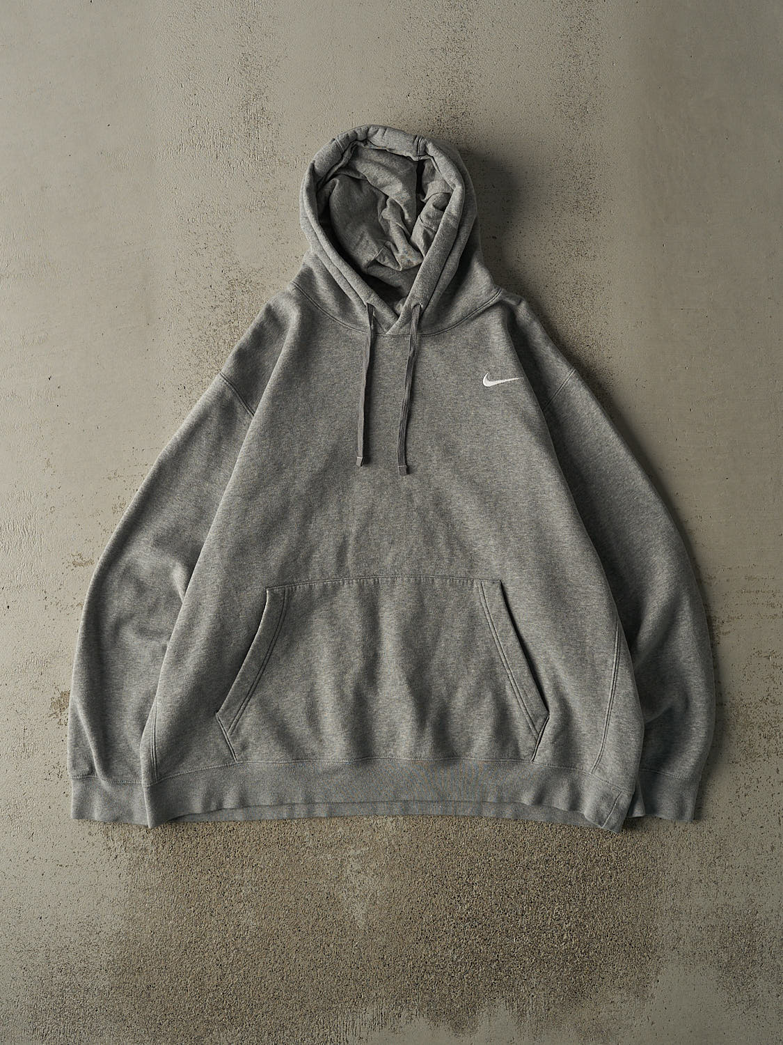 Vintage Y2K Grey Nike Embroidered Swoosh Hoodie (XL/XXL)