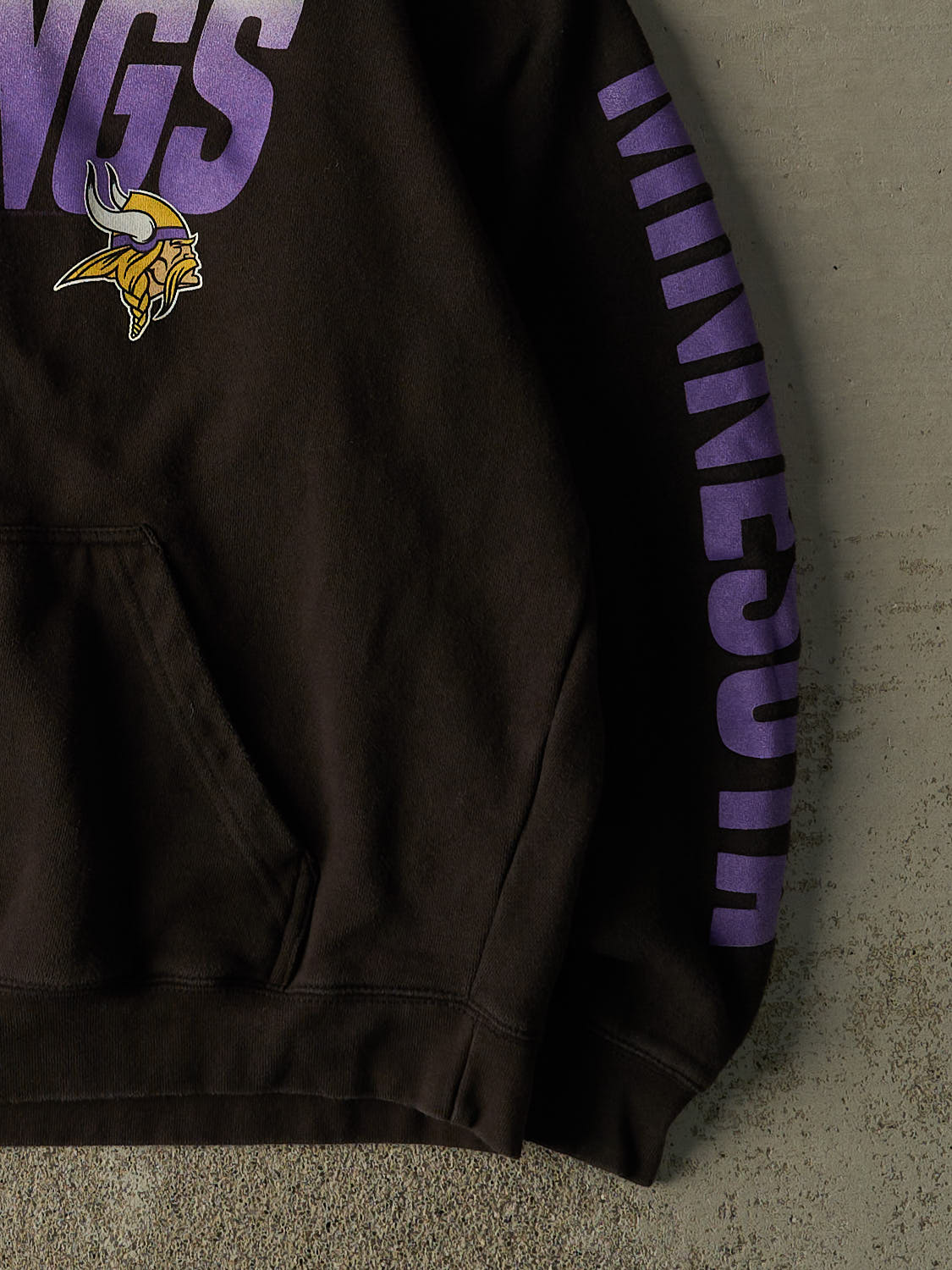 Vintage Y2K Black Minnesota Vikings Hoodie (M/L)
