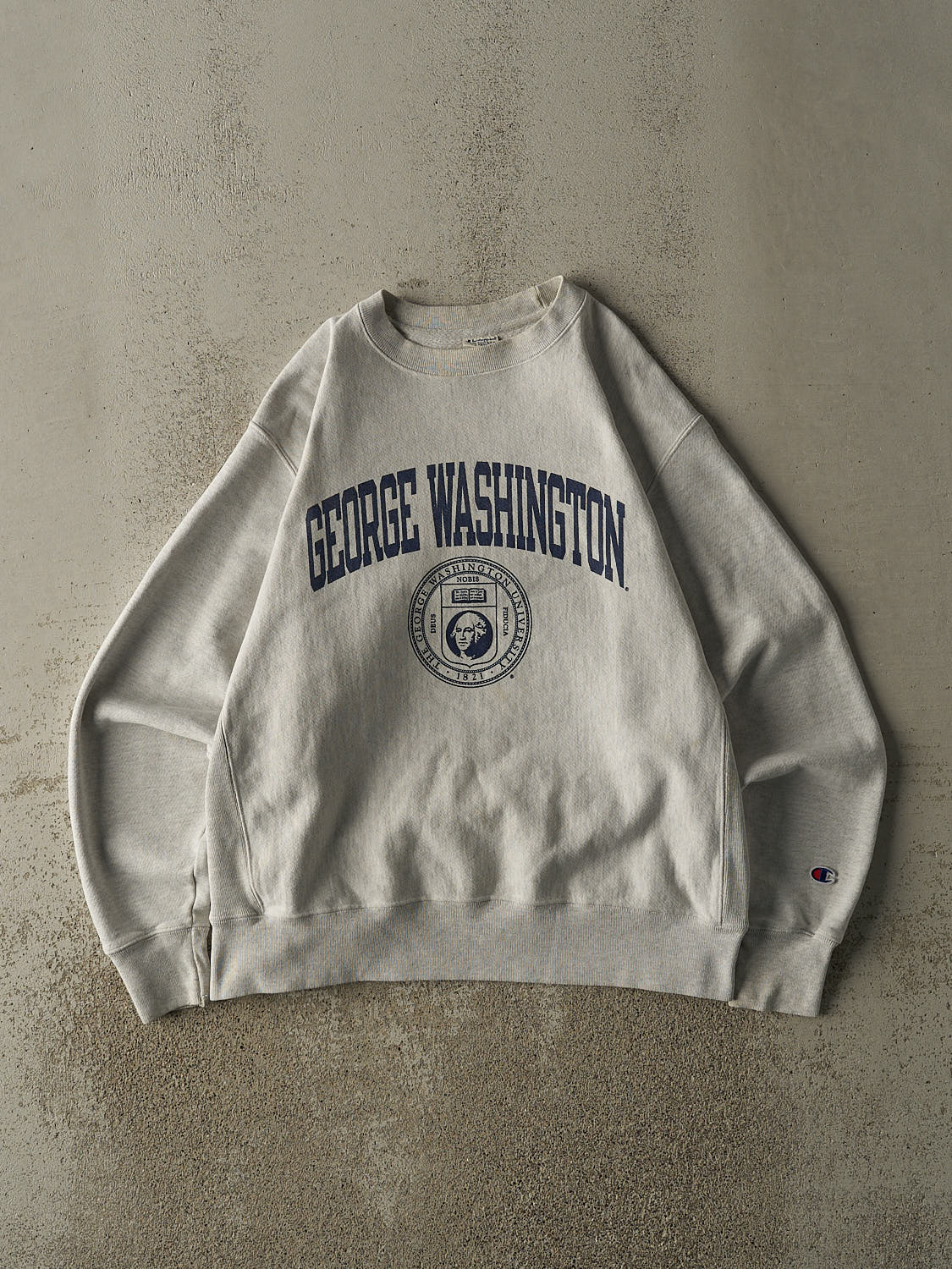 Vintage Y2K Heather Grey Champion Reverse Weave George Washington University Crewneck (M/L)