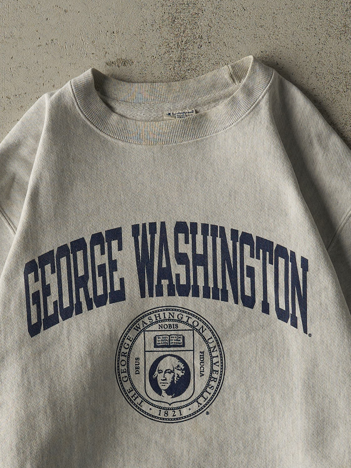 Vintage Y2K Heather Grey Champion Reverse Weave George Washington University Crewneck (M/L)