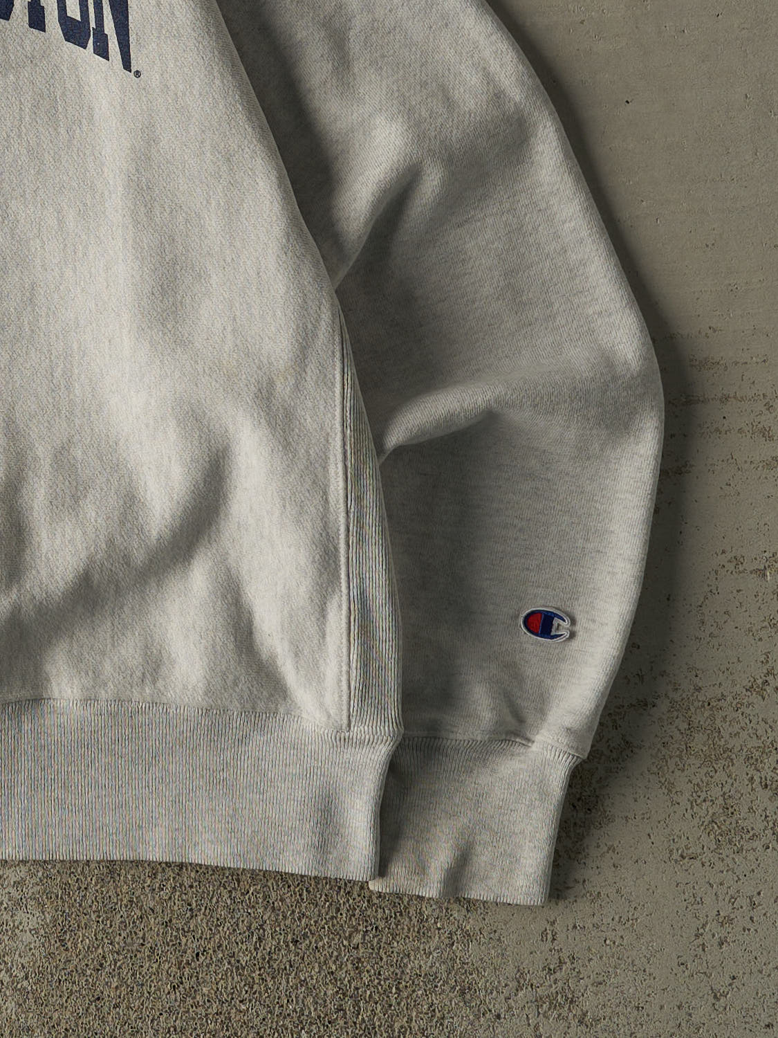 Vintage Y2K Heather Grey Champion Reverse Weave George Washington University Crewneck (M/L)