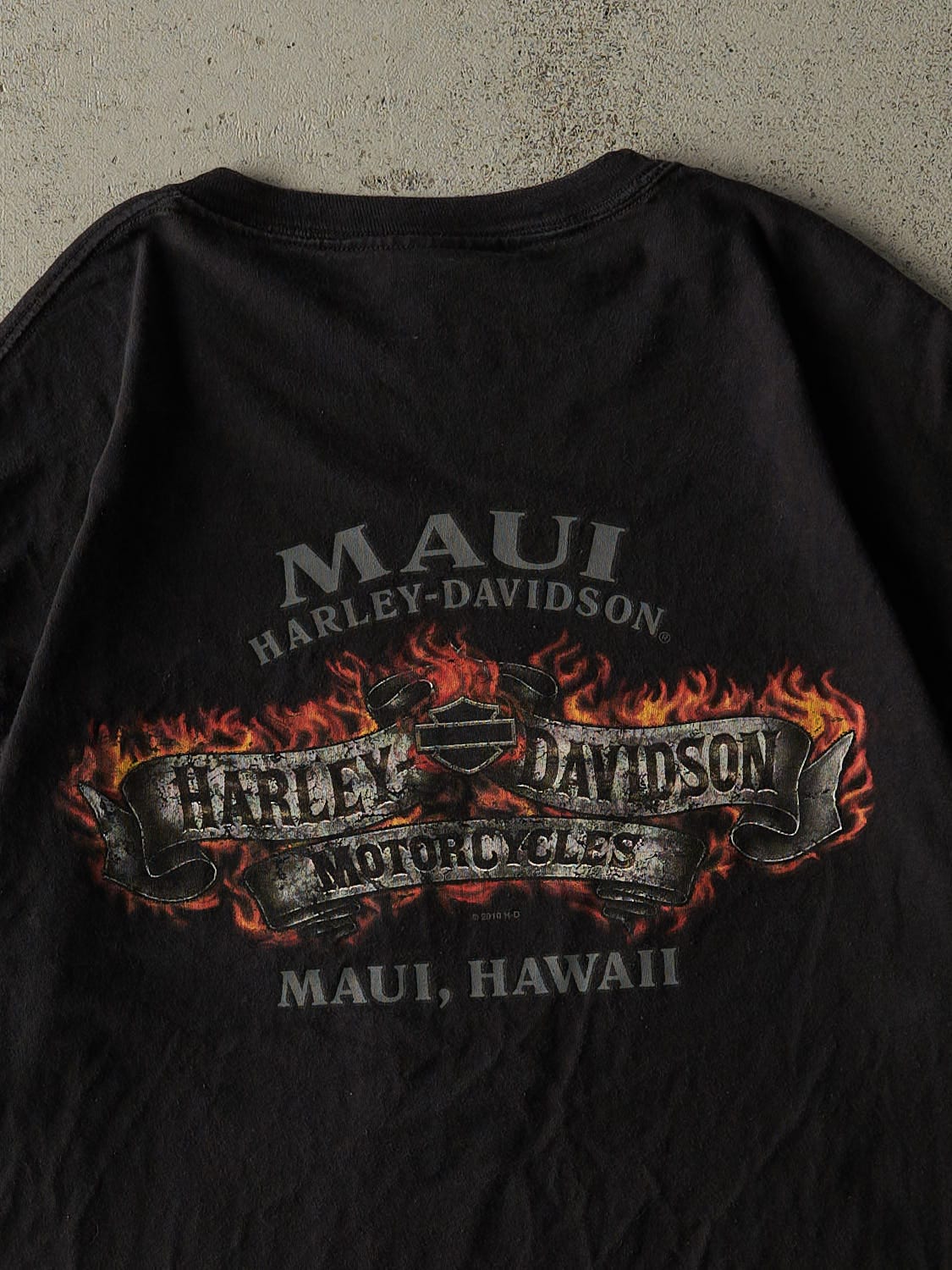 Vintage 10' Black Harley Davidson Maui Hawaii Tee (L)