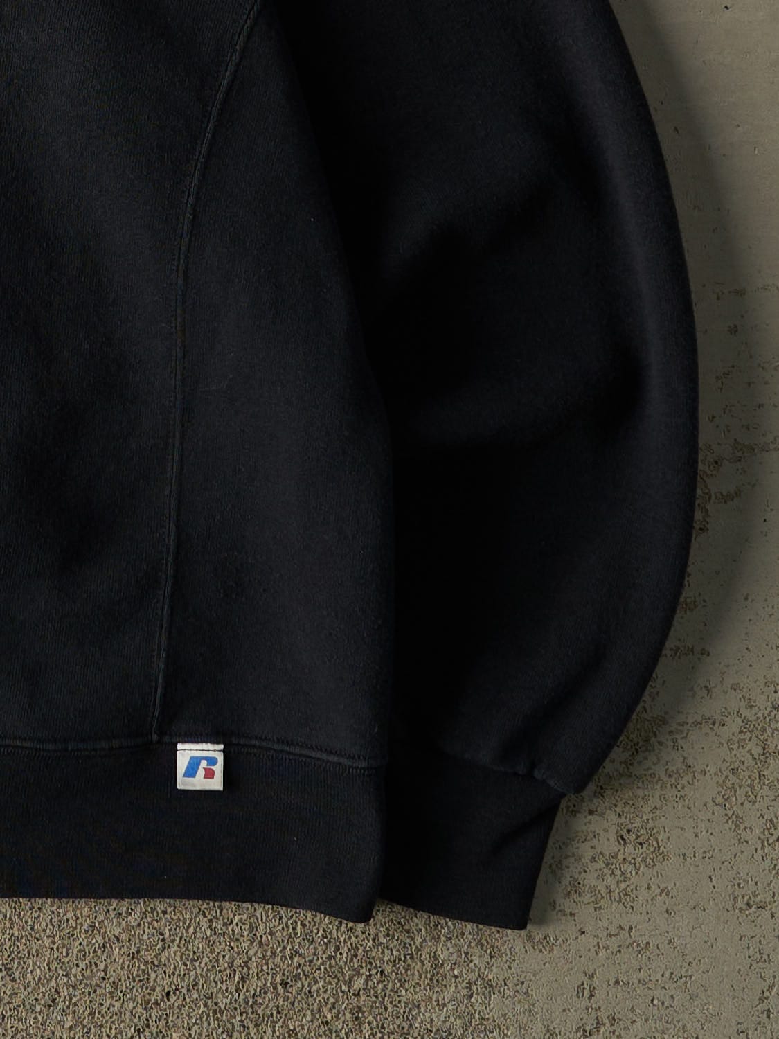 Vintage Y2K Faded Black Russell Athletic Blank Crewneck (S/M)