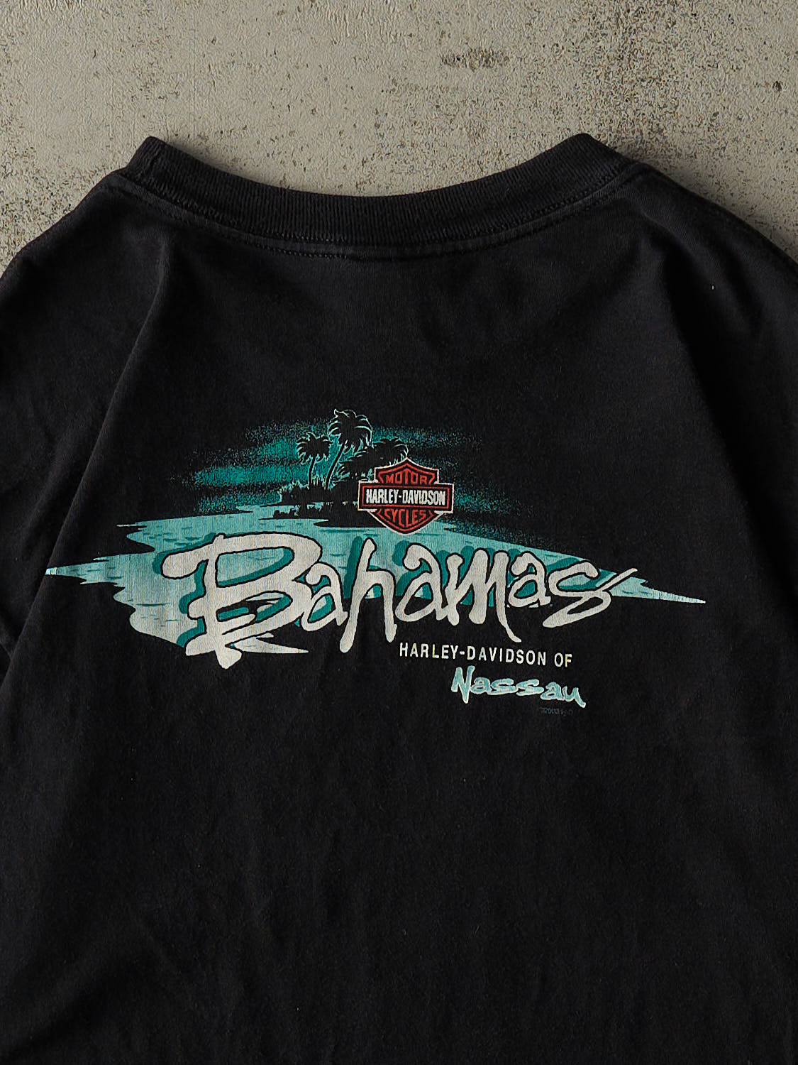 Vintage 05' Black Harley Davidson Bahamas Tee (L/XL)