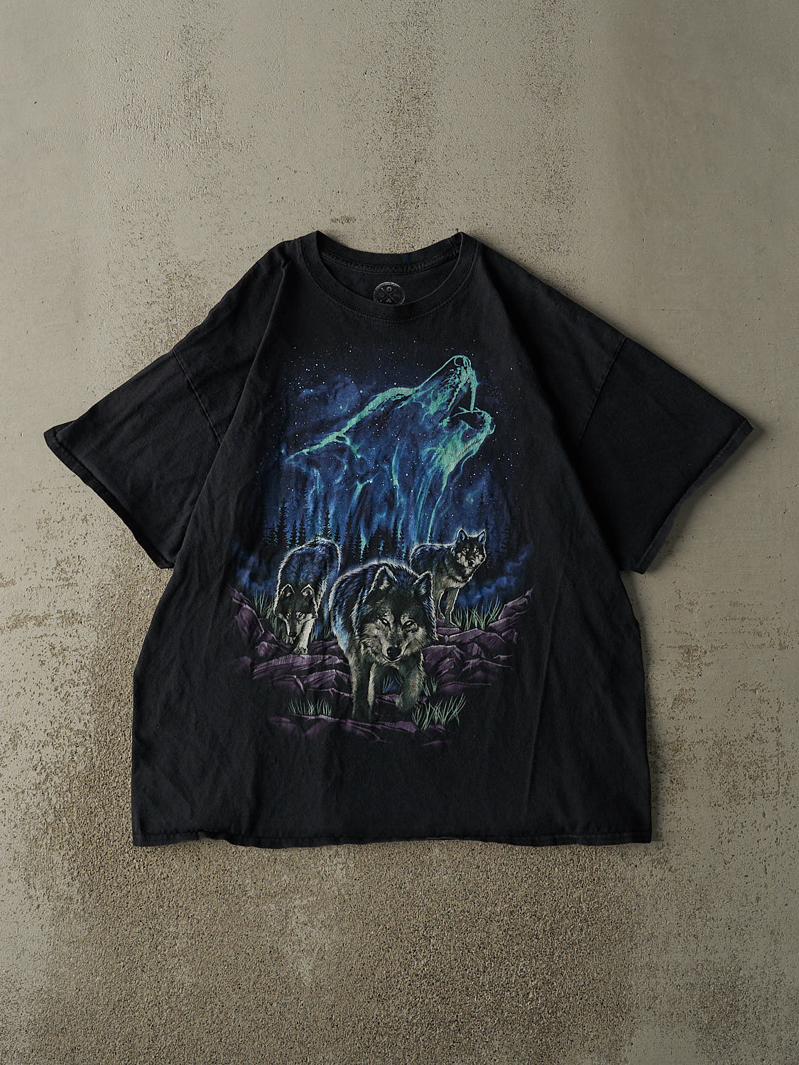 Vintage Y2K Faded Black Wolf Nature Tee (L/XL)