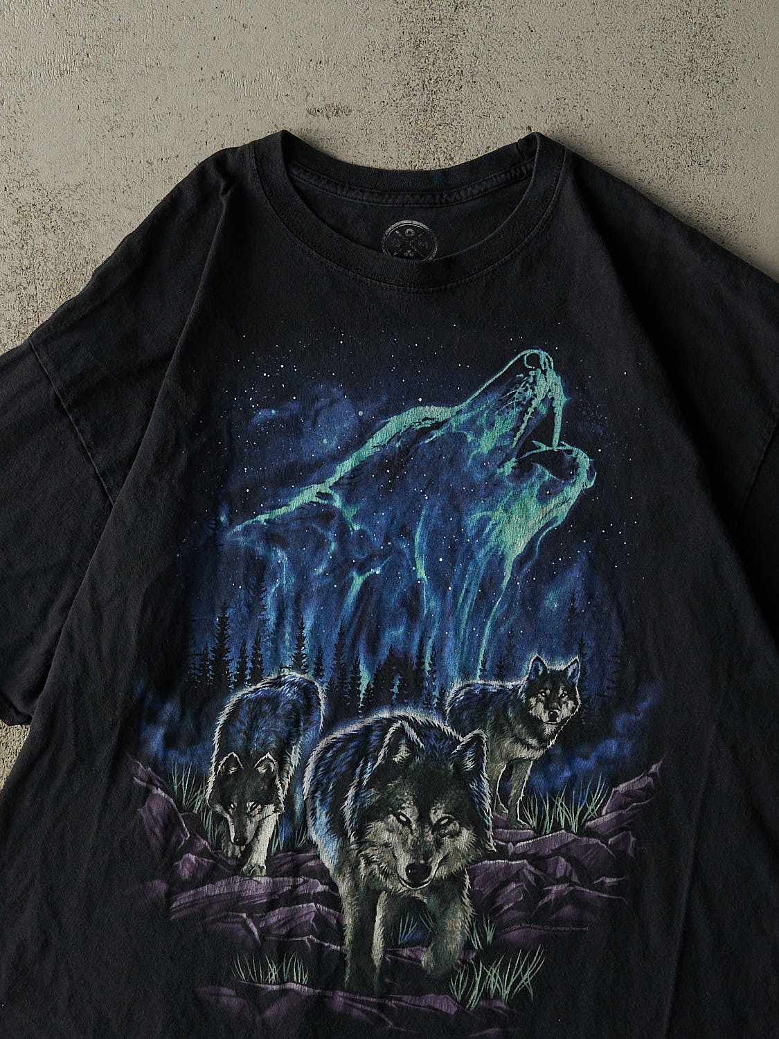 Vintage Y2K Faded Black Wolf Nature Tee (L/XL)