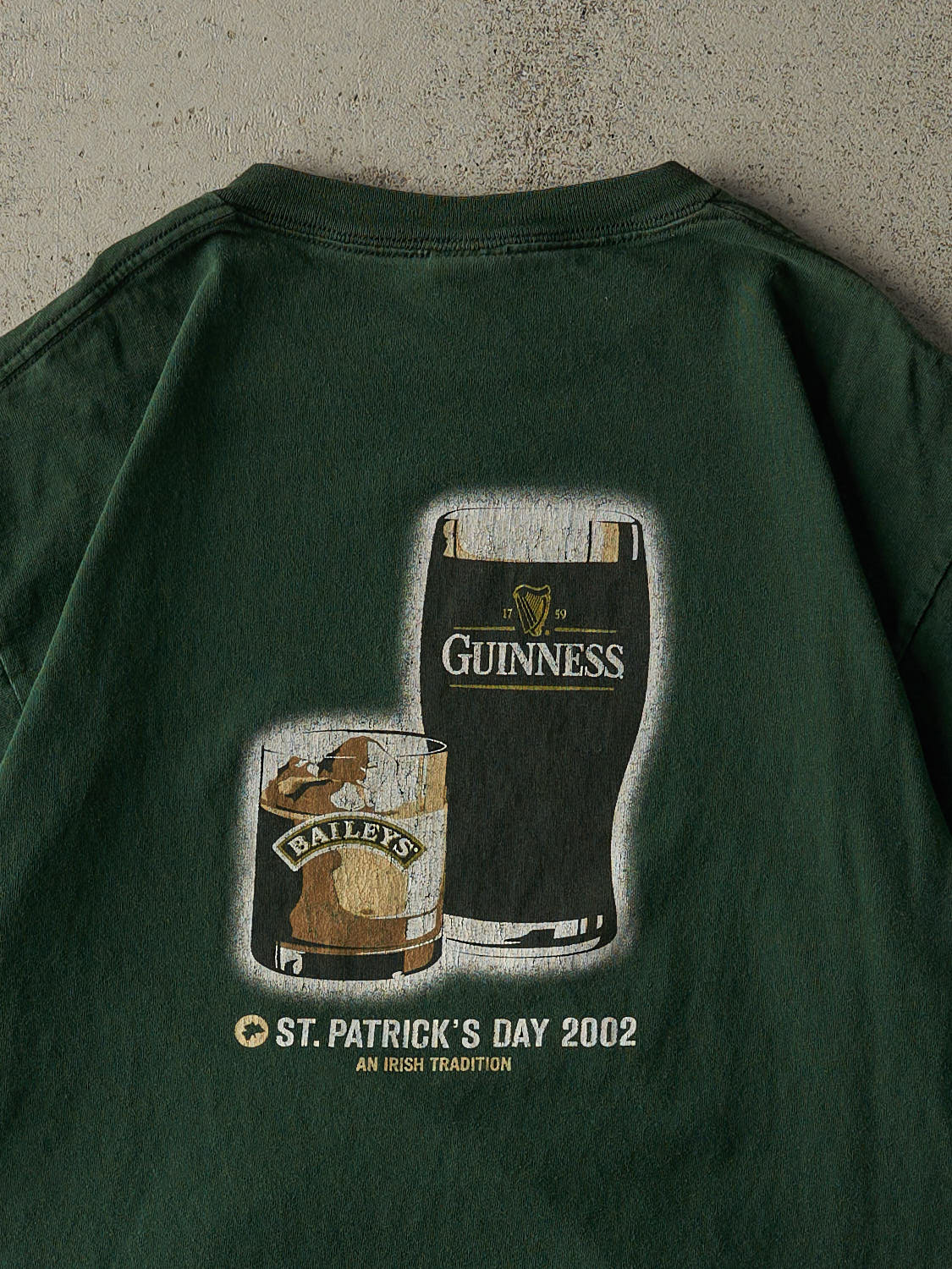 Vintage 02' Green Bailey's Guiness St. Patricks Day Tee (L)