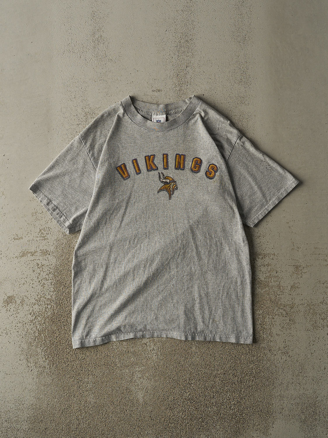 Vintage 90s Grey Minnesota Vikings Tee (M/L)