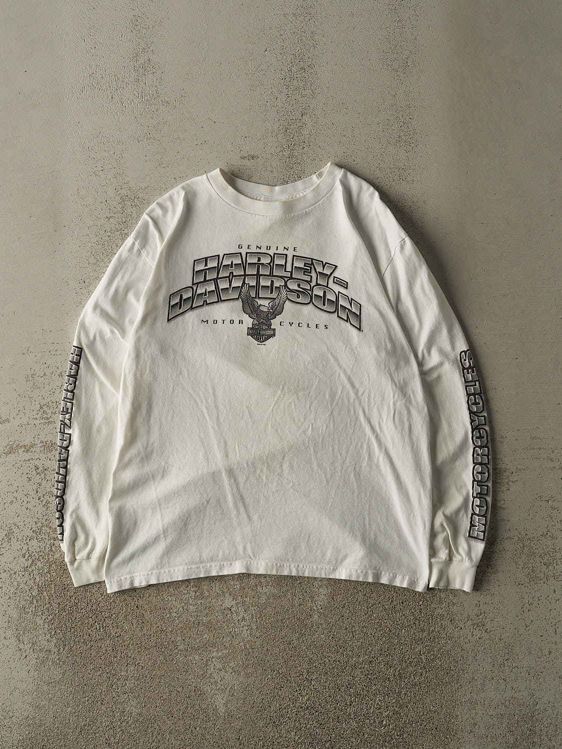 Vintage 12' White Harley Davidson Elk River MN Long Sleeve (M)