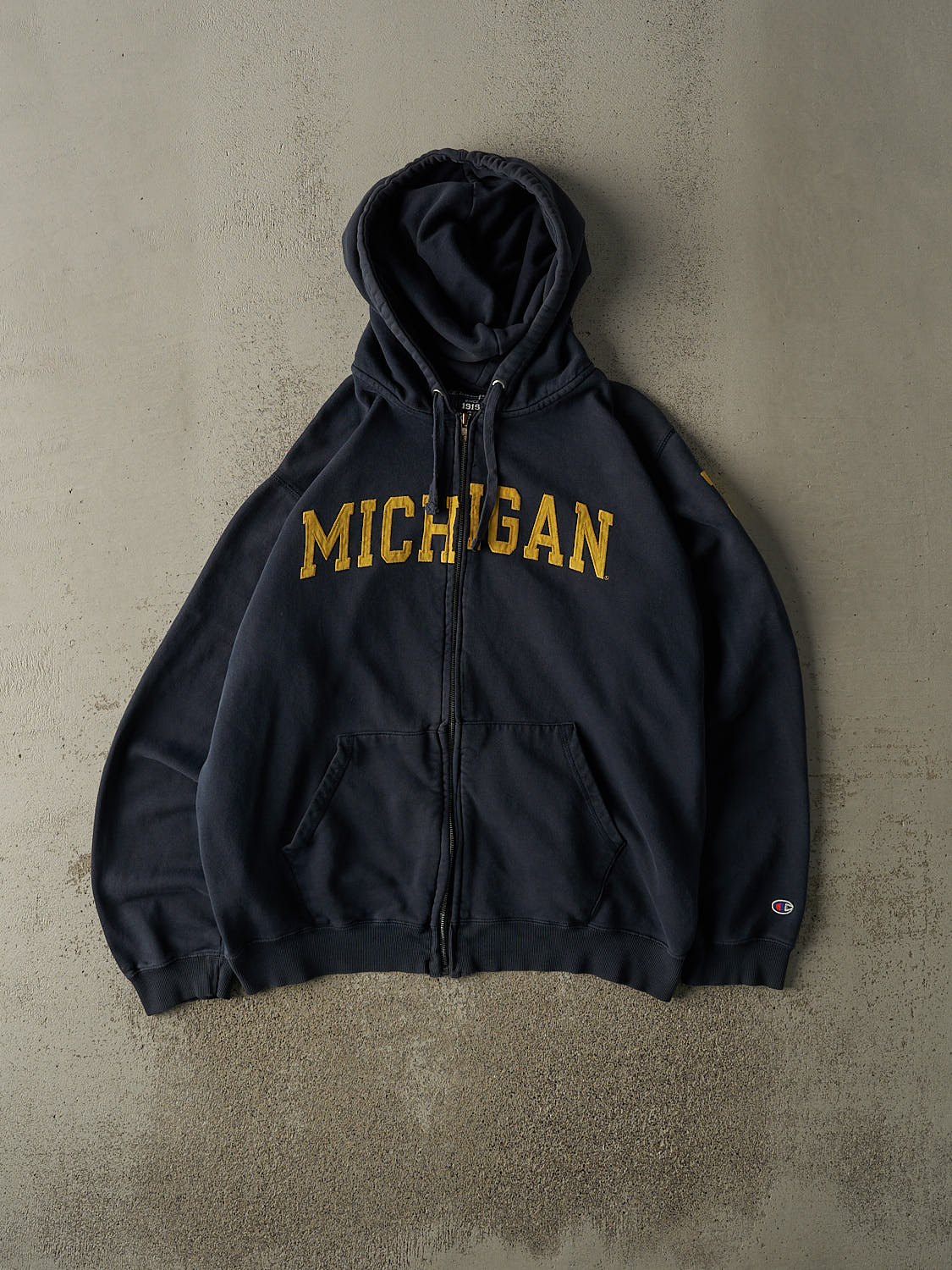 Vintage Y2K Navy Blue Champion University of Michigan Zip Up Hoodie (XL/XXL)