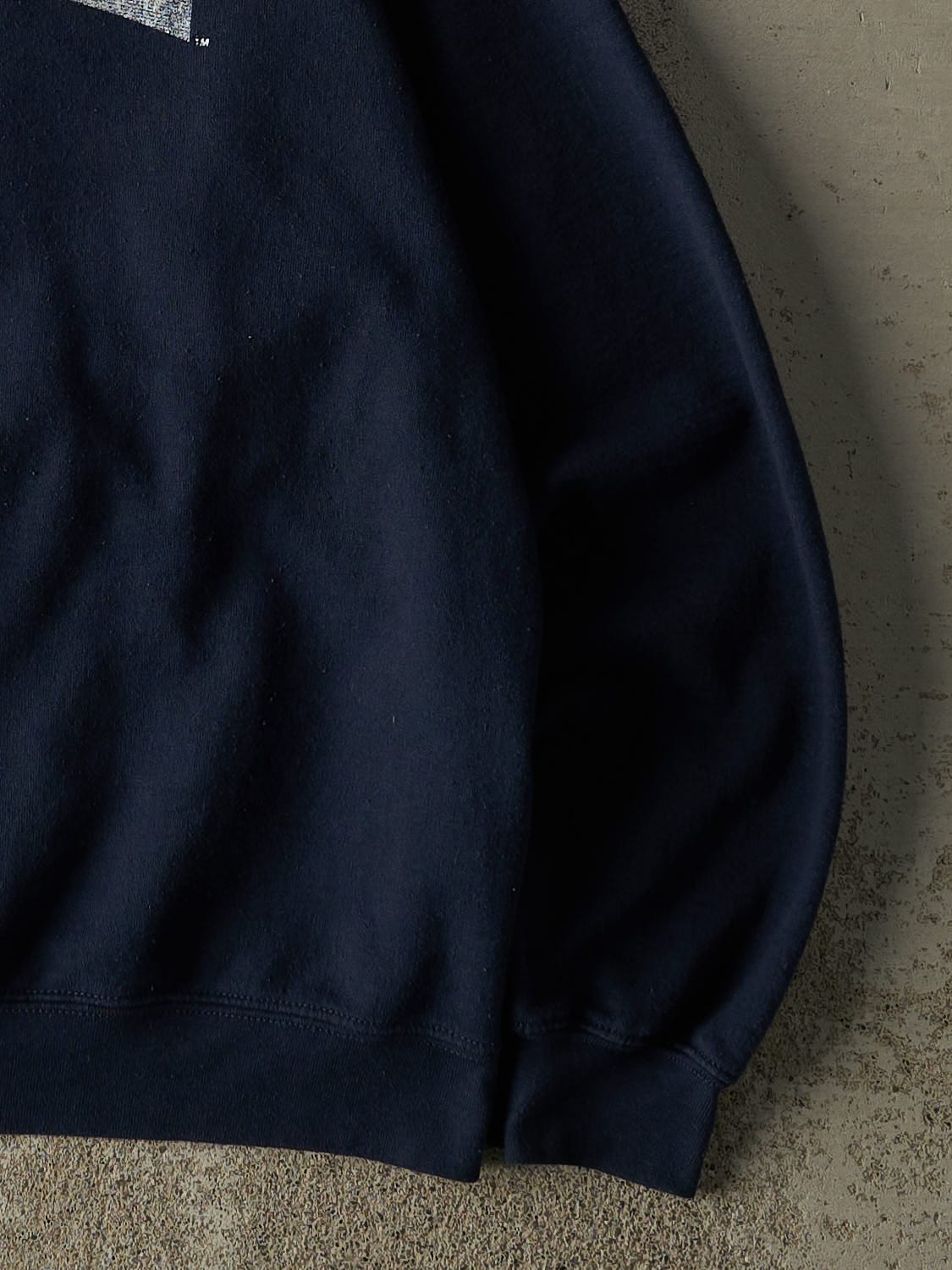 Vintage Y2K Navy Blue Yale University Crewneck (L)