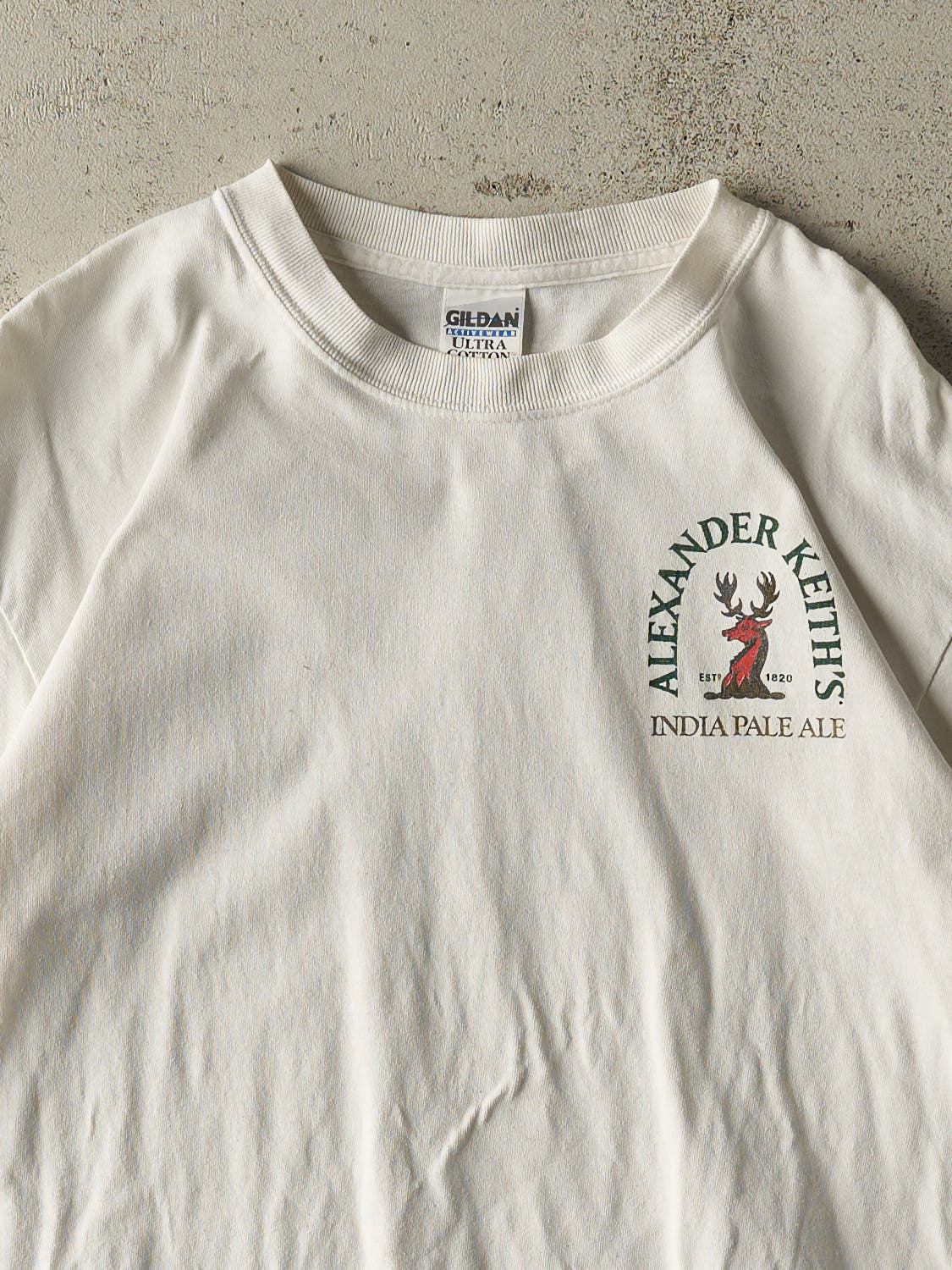 Vintage Y2K White Alexander Keith's Tee (S/M)