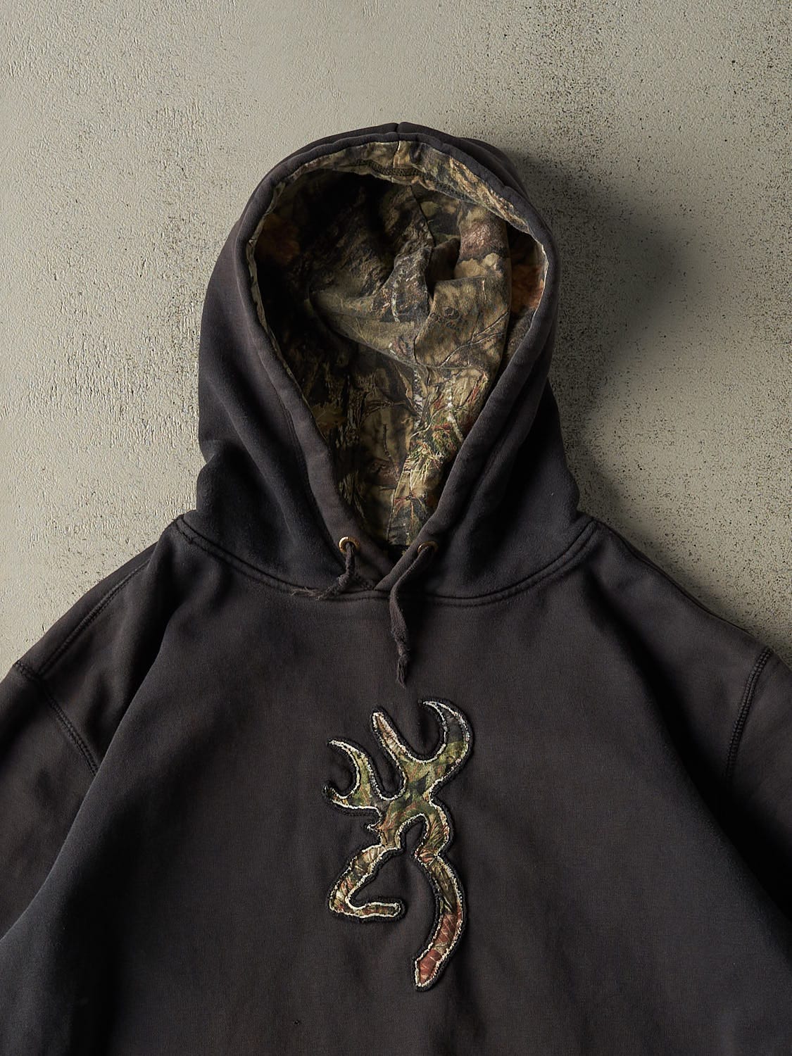 Vintage 90s Faded Black Browning Logo Hoodie (XL/XXL)