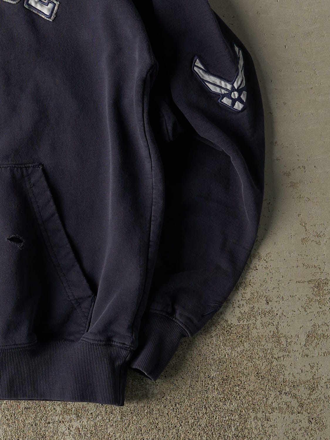 Vintage 90s Navy Blue Air Force Hoodie (M/L)