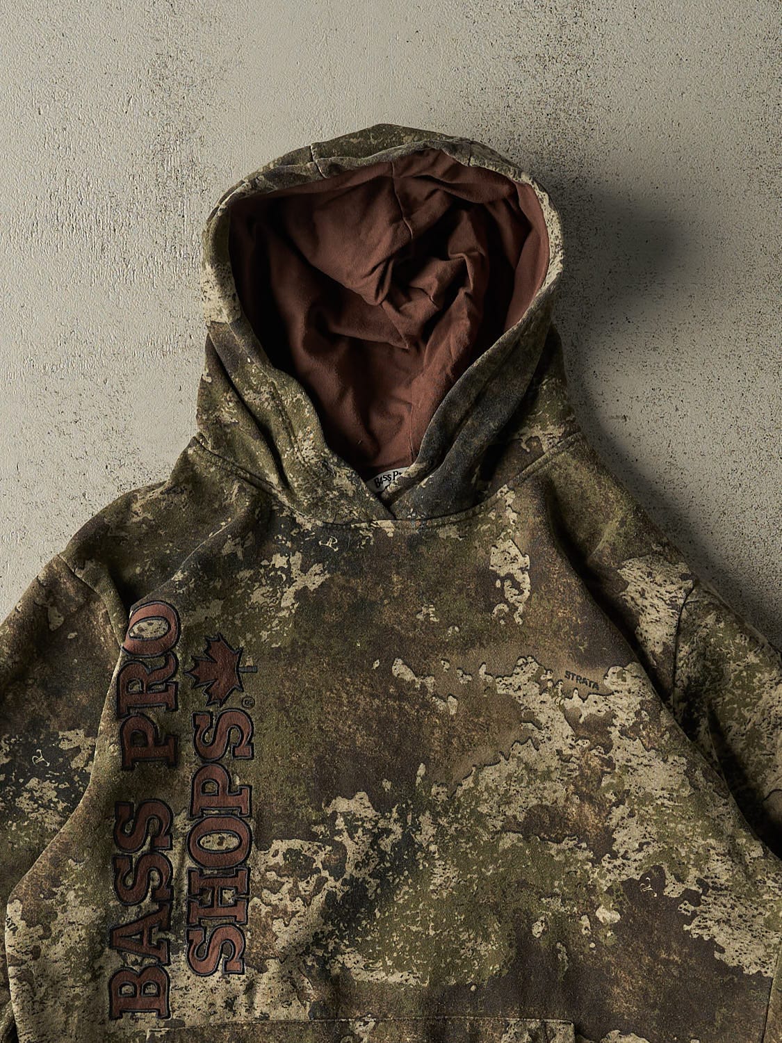 Vintage Y2K Camo Bass Pro Shops Hoodie (M/L)