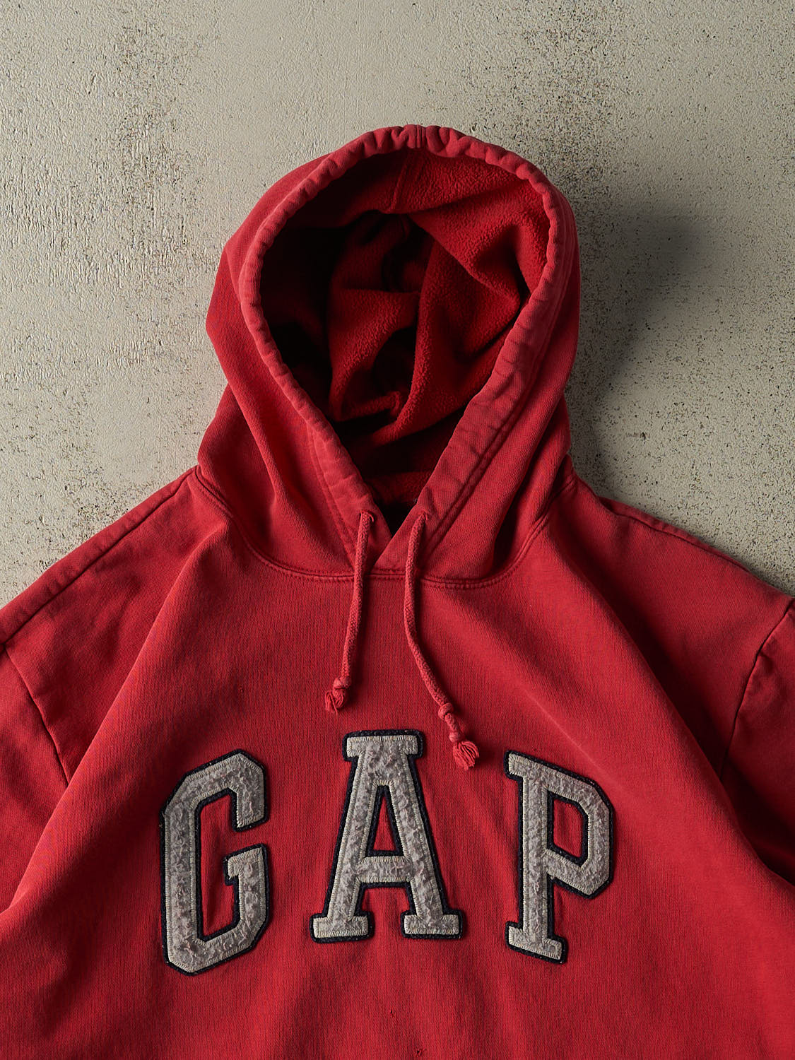 Vintage Y2K Red Gap Embroidered Hoodie (XL)