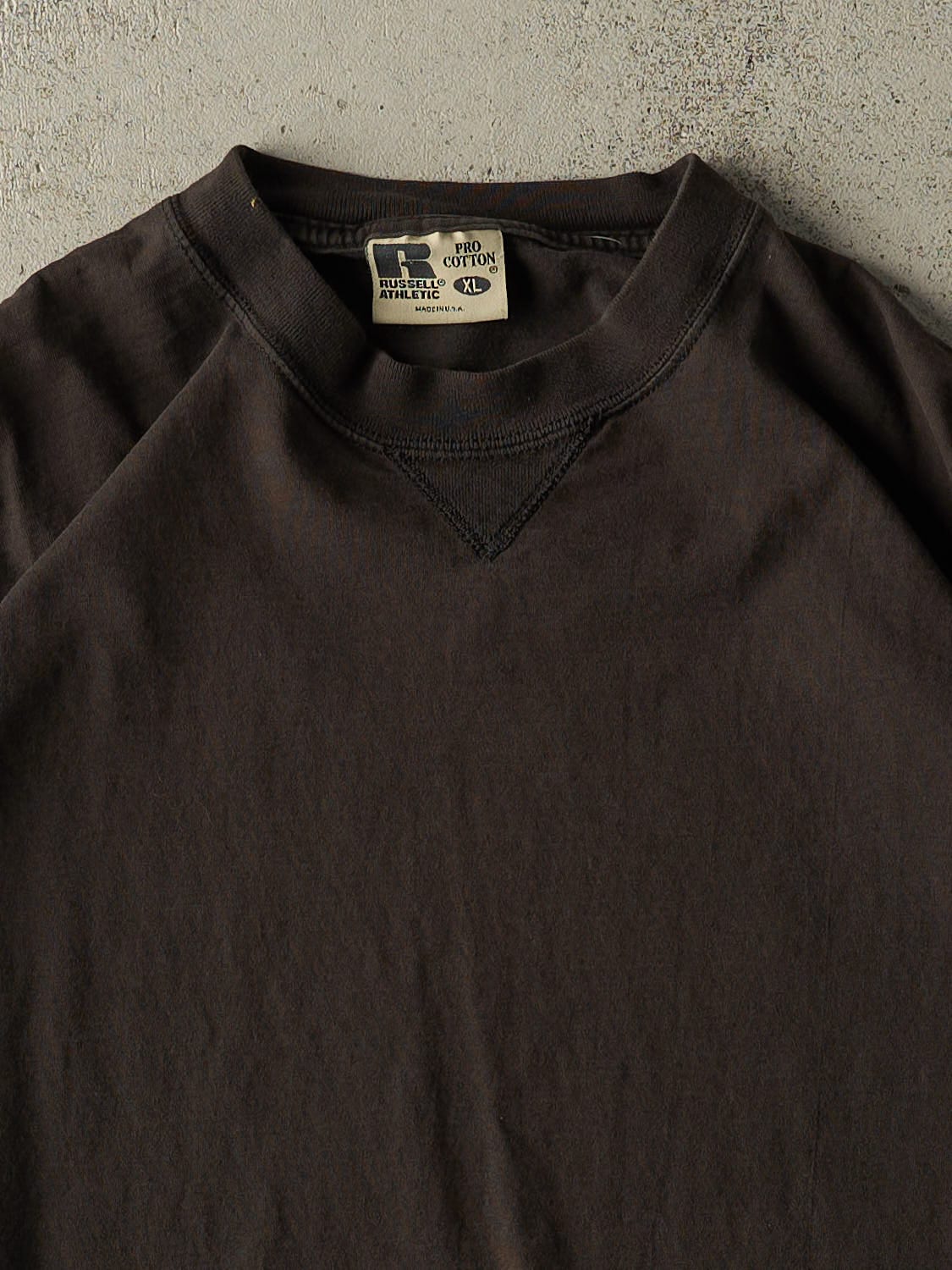 Vintage 90s Black Russell Athletic Blank Tee (XL)