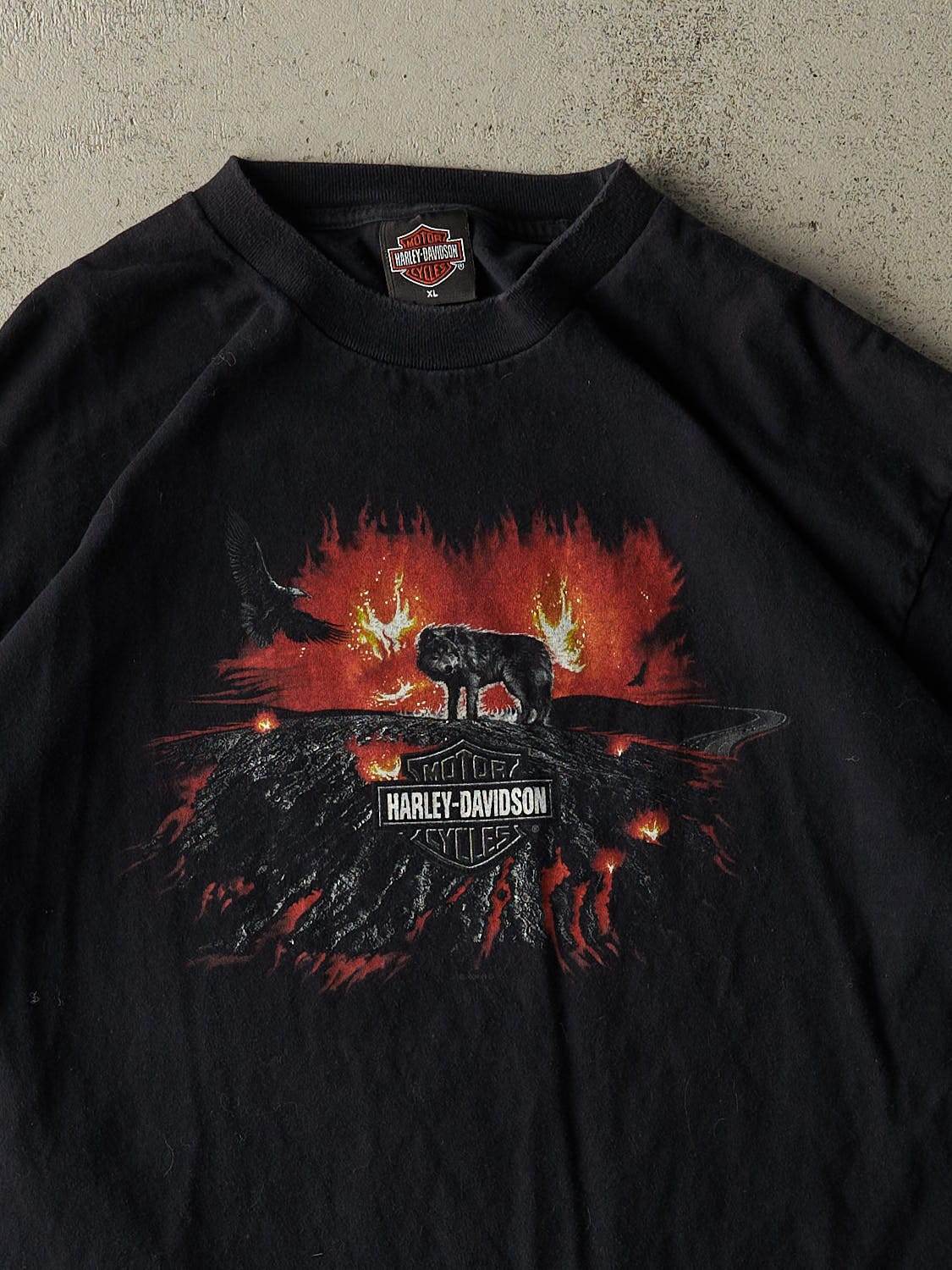 Vintage 04' Black Harley Davidson Saguenay Quebec Tee (L/XL)